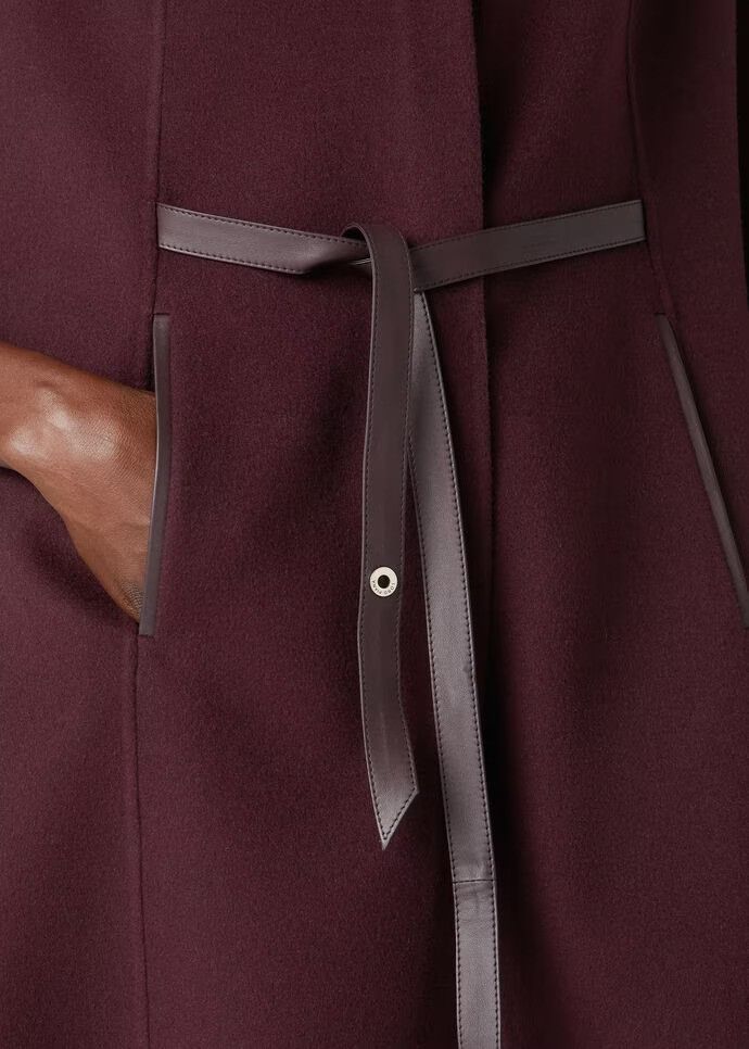 Loro Piana o1srvl11e0824 Size: OS / Salzburg Cashmere Cape in Burgundy Size ONE SIZE - 7 Thumbnail