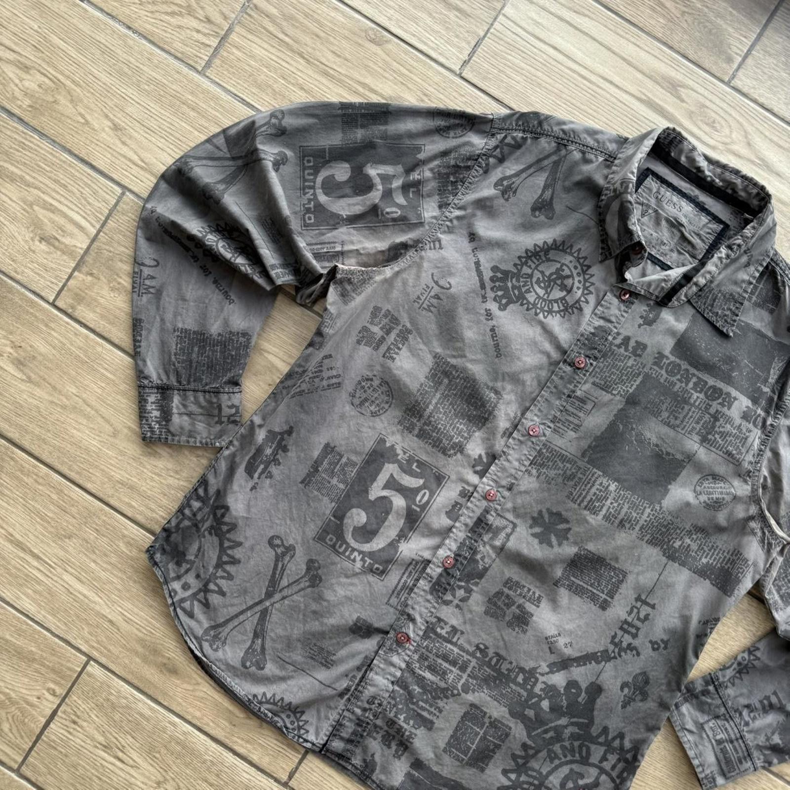 Guess Y2K Guess Holographic All Over print Button Up shirt Size US XL / EU 56 / 4 - 3 Thumbnail
