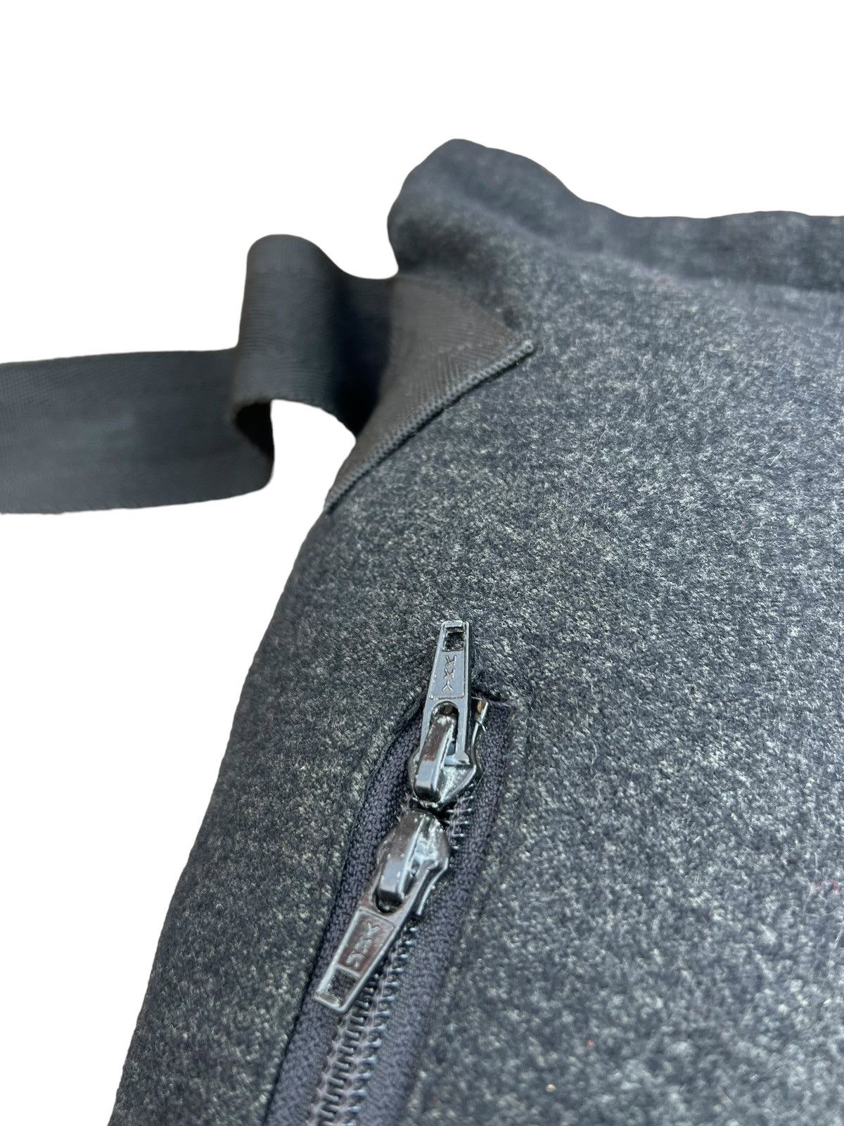 gomme Vintage AW 98-99 Gomme Homme Wool Unique Shape Bag Size ONE SIZE - 9 Thumbnail