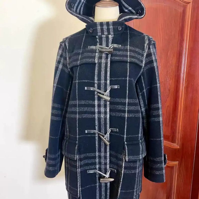 Burberry Burberry Women's Merino Wool Navy Coat Size M / US 6-8 / IT 42-44 - 1 Thumbnail