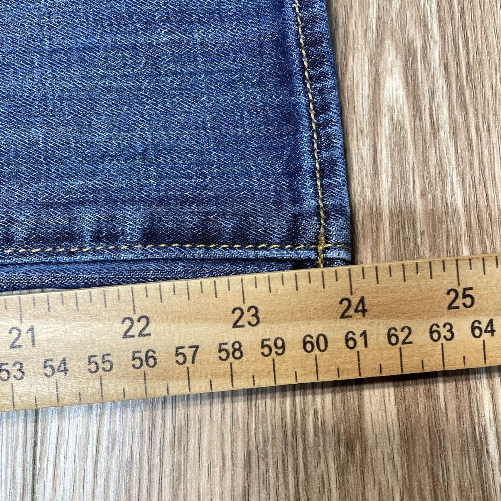 American Eagle Outfitters AMERICAN EAGLE Artist Crop Jeans Size 6 Women Stretch Blue Size ONE SIZE - 7 Thumbnail