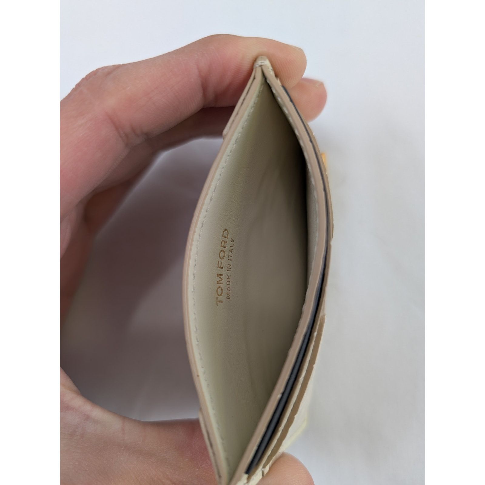 Tom Ford o1rshd1 Size: OS / Card Holder in Ivory Size ONE SIZE - 7 Thumbnail