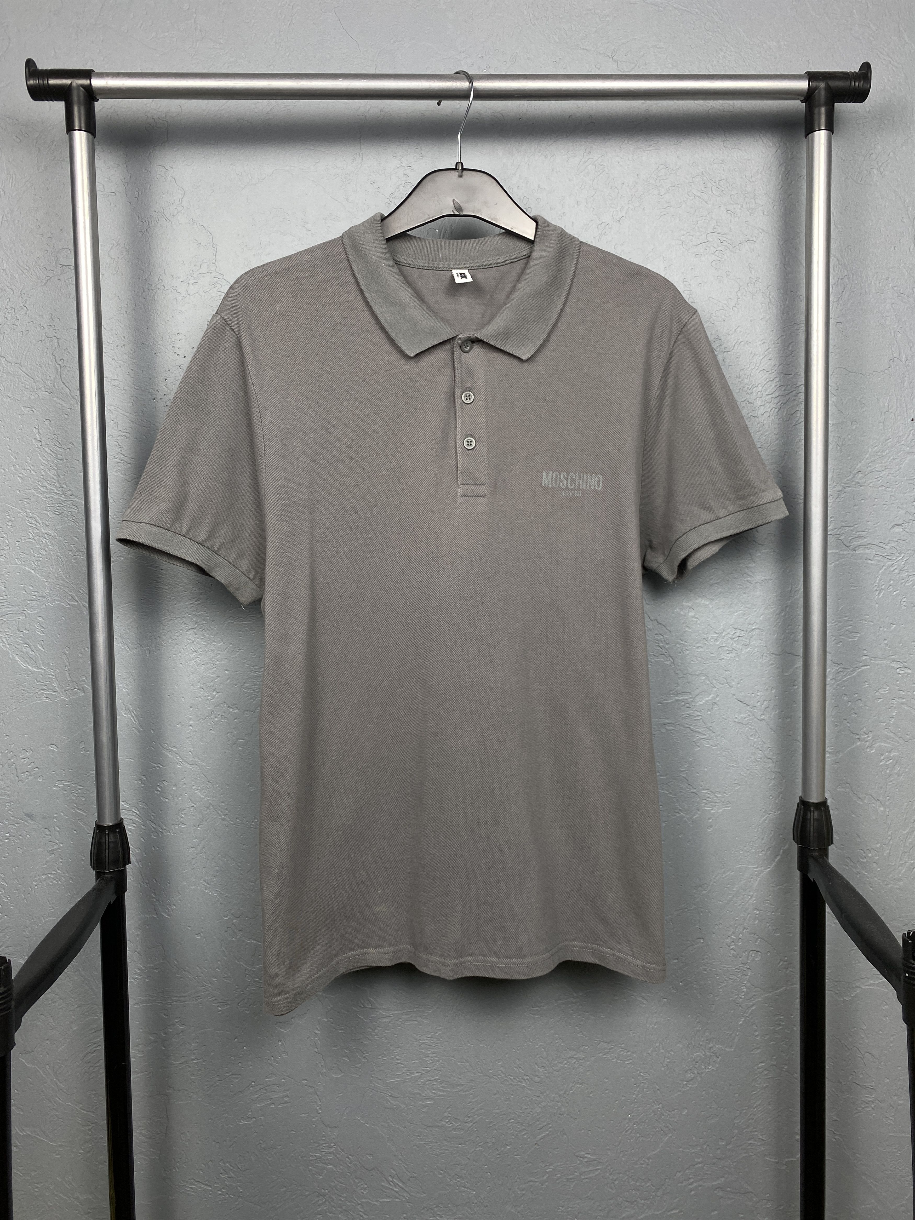 Moschino Moschino Gym Vintage Mens Polo Shirt Size US M / EU 48-50 / 2 - 1 Thumbnail