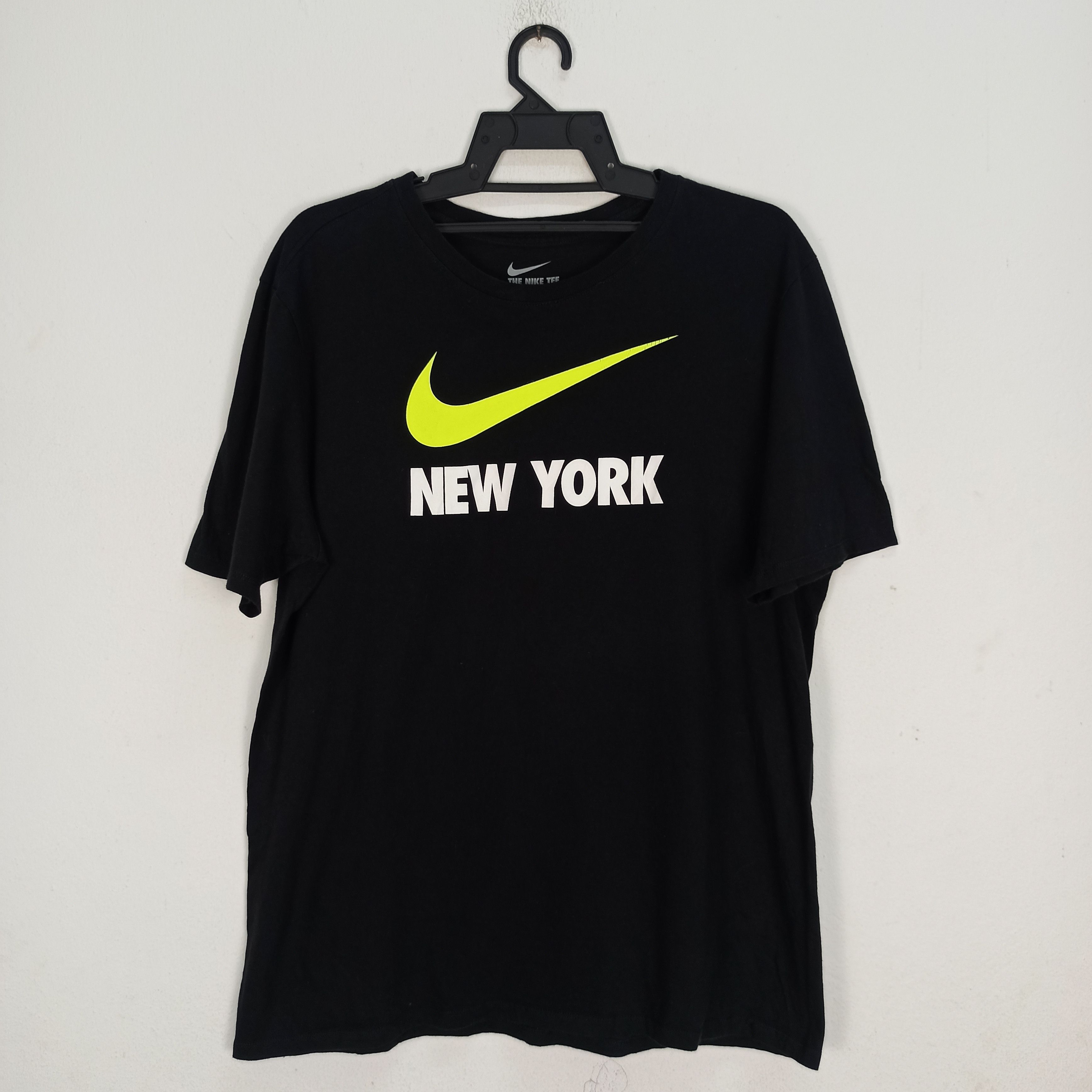 Nike rare Nike New York Tshirt Size US L / EU 52-54 / 3 - 1 Thumbnail