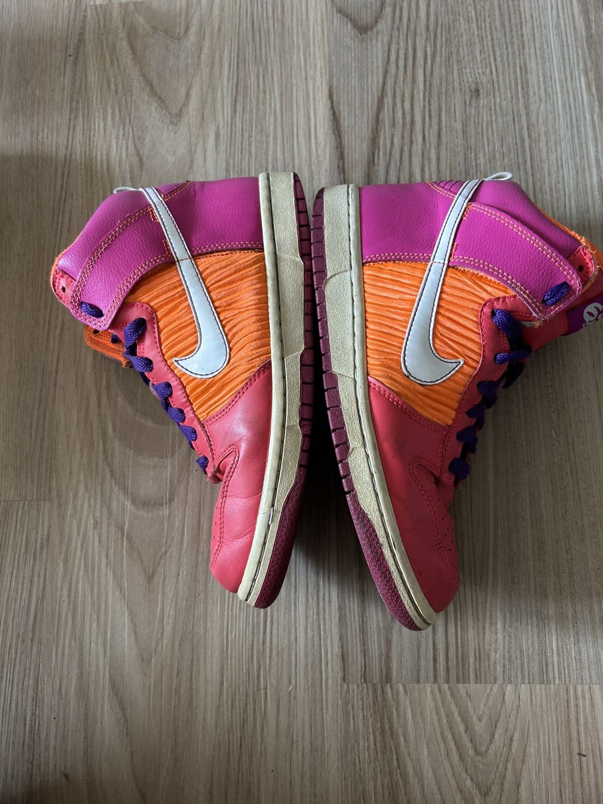 Nike SB 2011 Nike SB Dunk High 6.0 size 6.5 womens Size US 6.5 / IT 36.5 - 2 Thumbnail