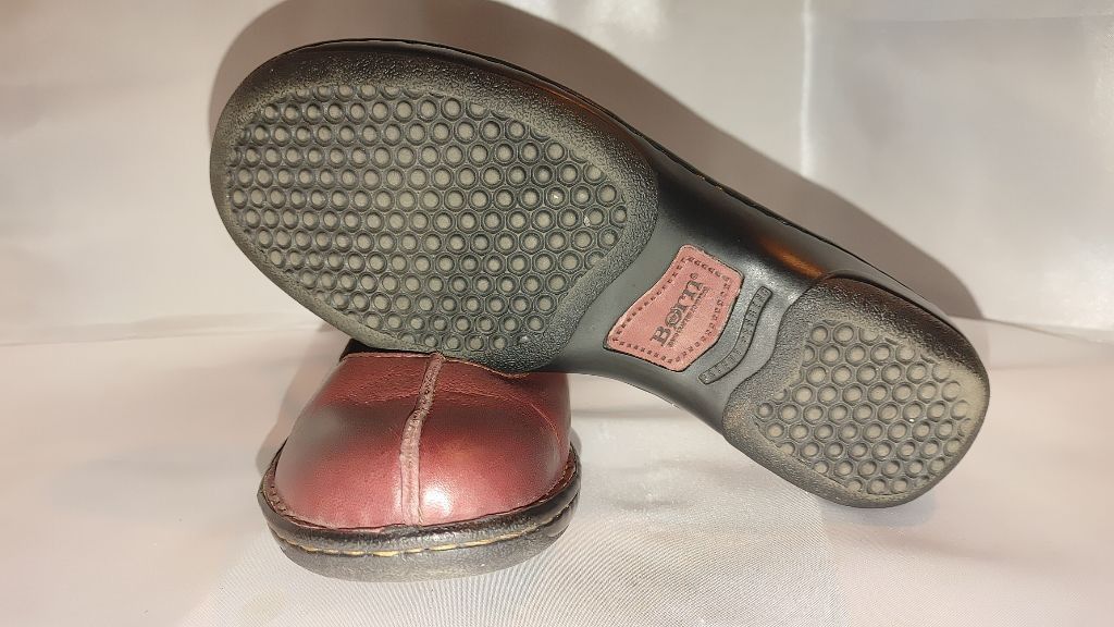 Born Born Burgundy Leather Mary Jane Size 7.5 NWOT Size US 7.5 / IT 37.5 - 8 Thumbnail