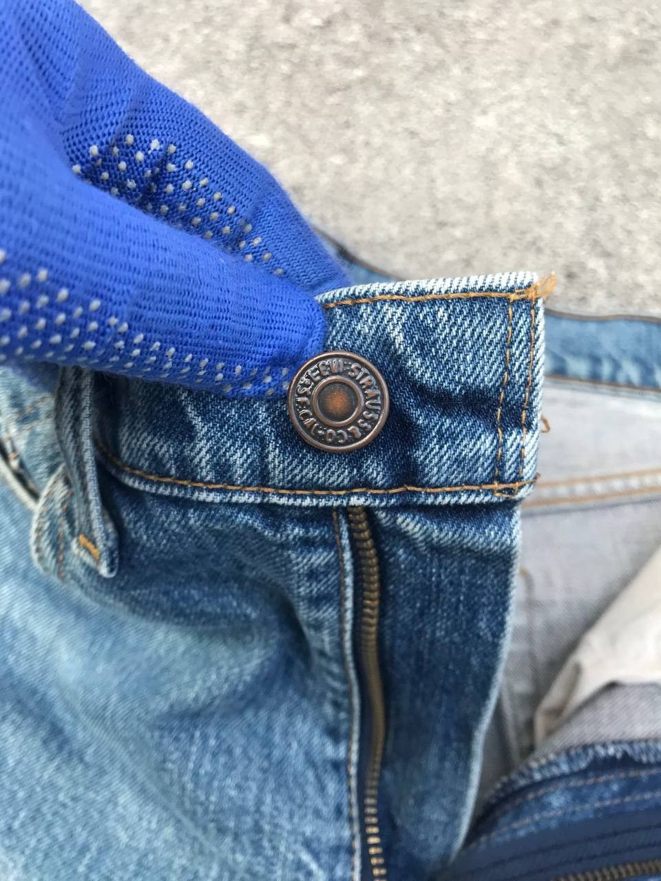 Levi's × Vintage VINTAGE LEVIS 512 LIGHTWASH DISTRESSED DIRTY W28X29 Size US 28 / EU 44 - 4 Thumbnail