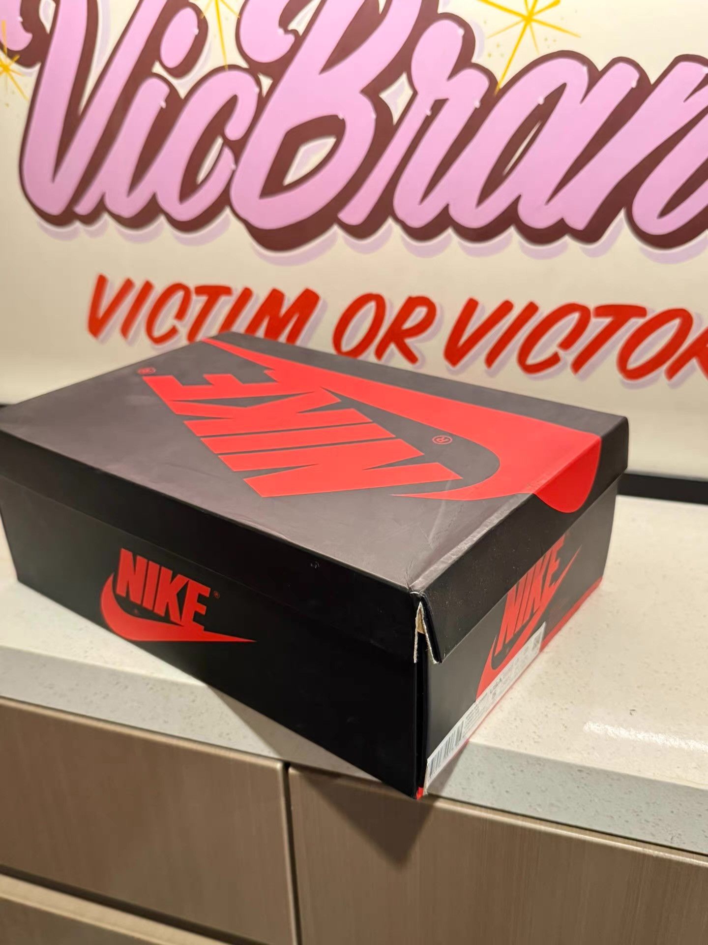Nike Jordan Air Jordan 1 High SatinBlack Toe basketball shoes。Ｑ20 Size US 5.5 / IT 35.5 - 4 Thumbnail