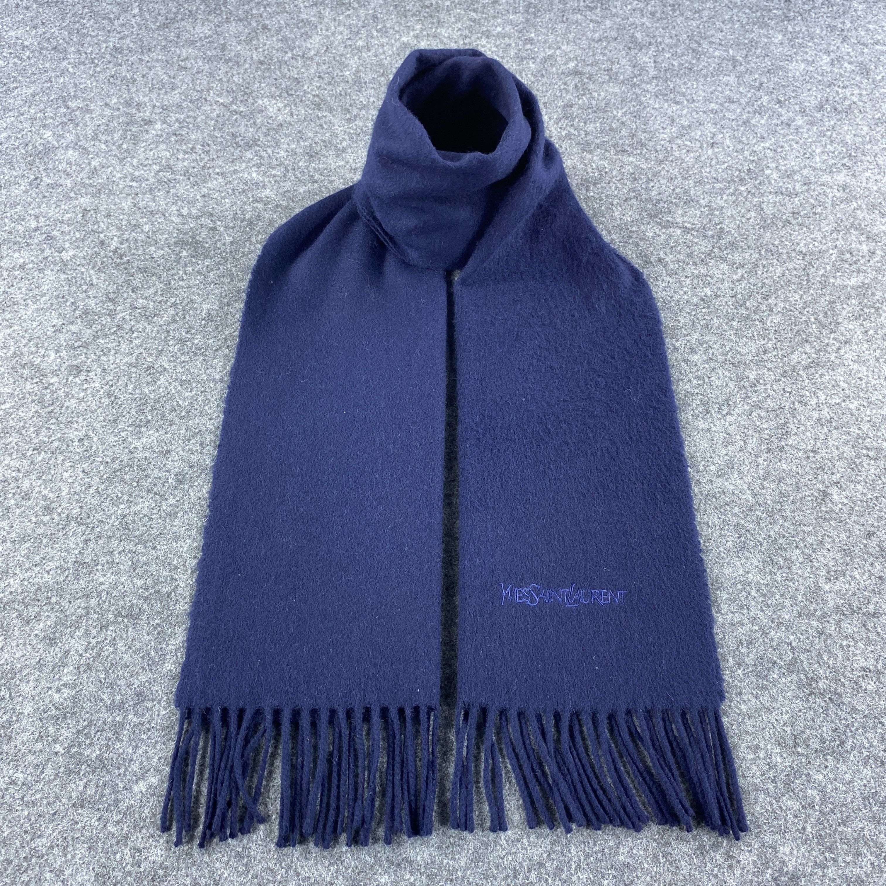 Vintage × Yves Saint Laurent Yves Saint Laurent Scarf # Muffler # Neckwear # D552 Size ONE SIZE - 1 Thumbnail