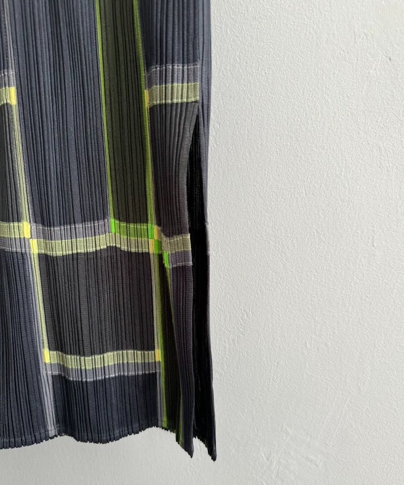 Issey Miyake Issey Miyake Patchwork color-blocked dress Size S / US 4 / IT 40 - 6 Thumbnail