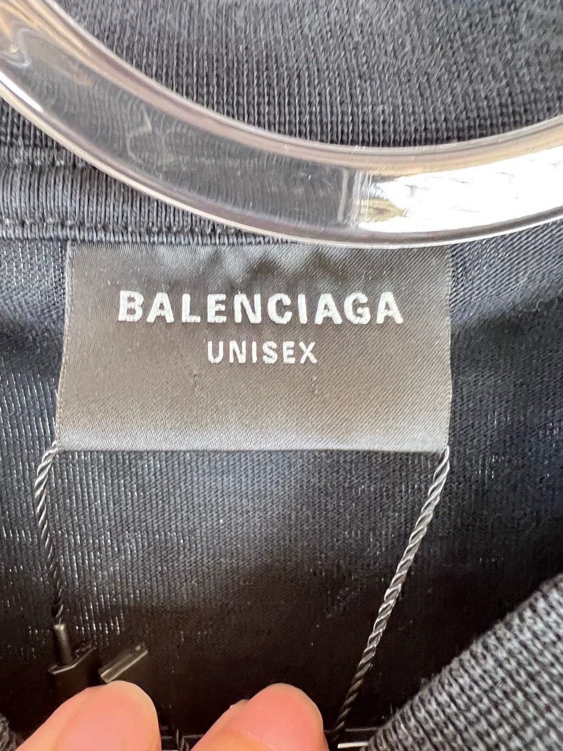 Balenciaga Balenciaga Double B Bitcoin Washed Mud Dye Made Old Short Size US L / EU 52-54 / 3 - 5 Thumbnail