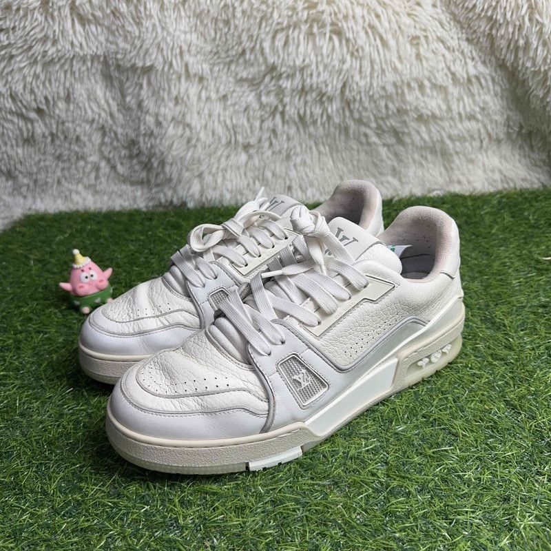 Louis Vuitton Louis Vuitton Trainer Low Top Fashion Sneakers - Size US 7.5 / EU 40-41 - 1 Thumbnail