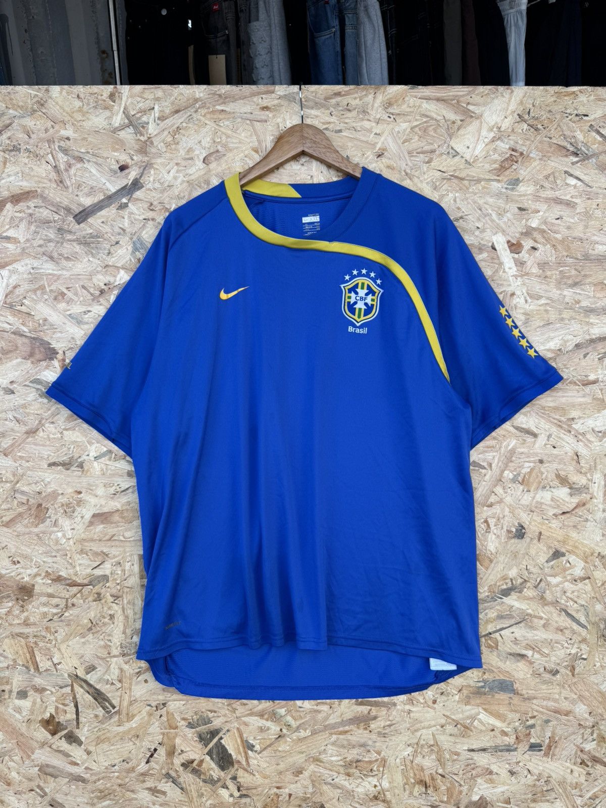 Nike Brazil 🇧🇷 2008-09 Nike Training Jersey Size US XXL / EU 58 / 5 - 1 Thumbnail