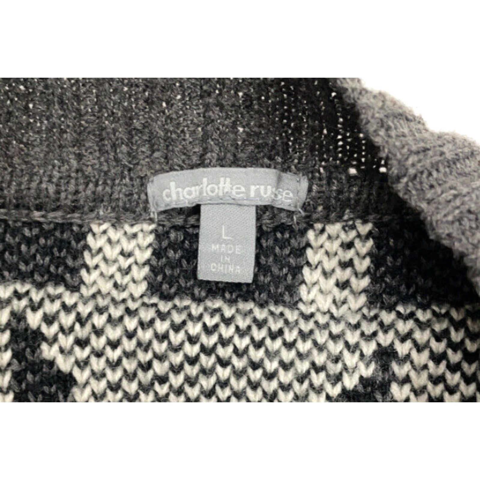 Vintage VINTAGE Charlotte Russe Cardigan Sweater Geometric Pattern Open Front 90s Tribal Boho Gray L Womens Size L / US 10 / IT 46 - 5 Thumbnail