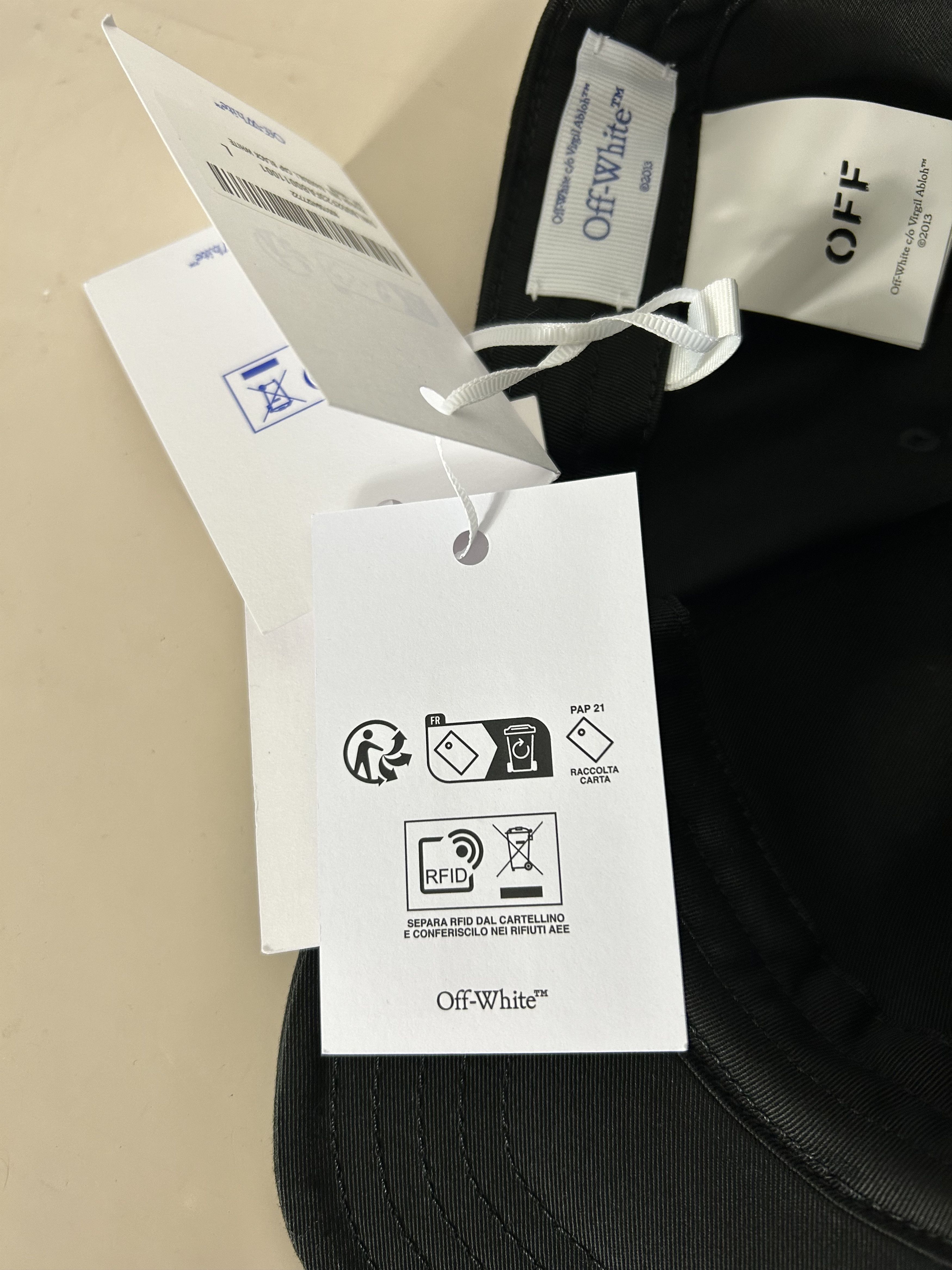 Off-White Bookish Dril Cotton Black Baseball Cap Size ONE SIZE - 7 Thumbnail