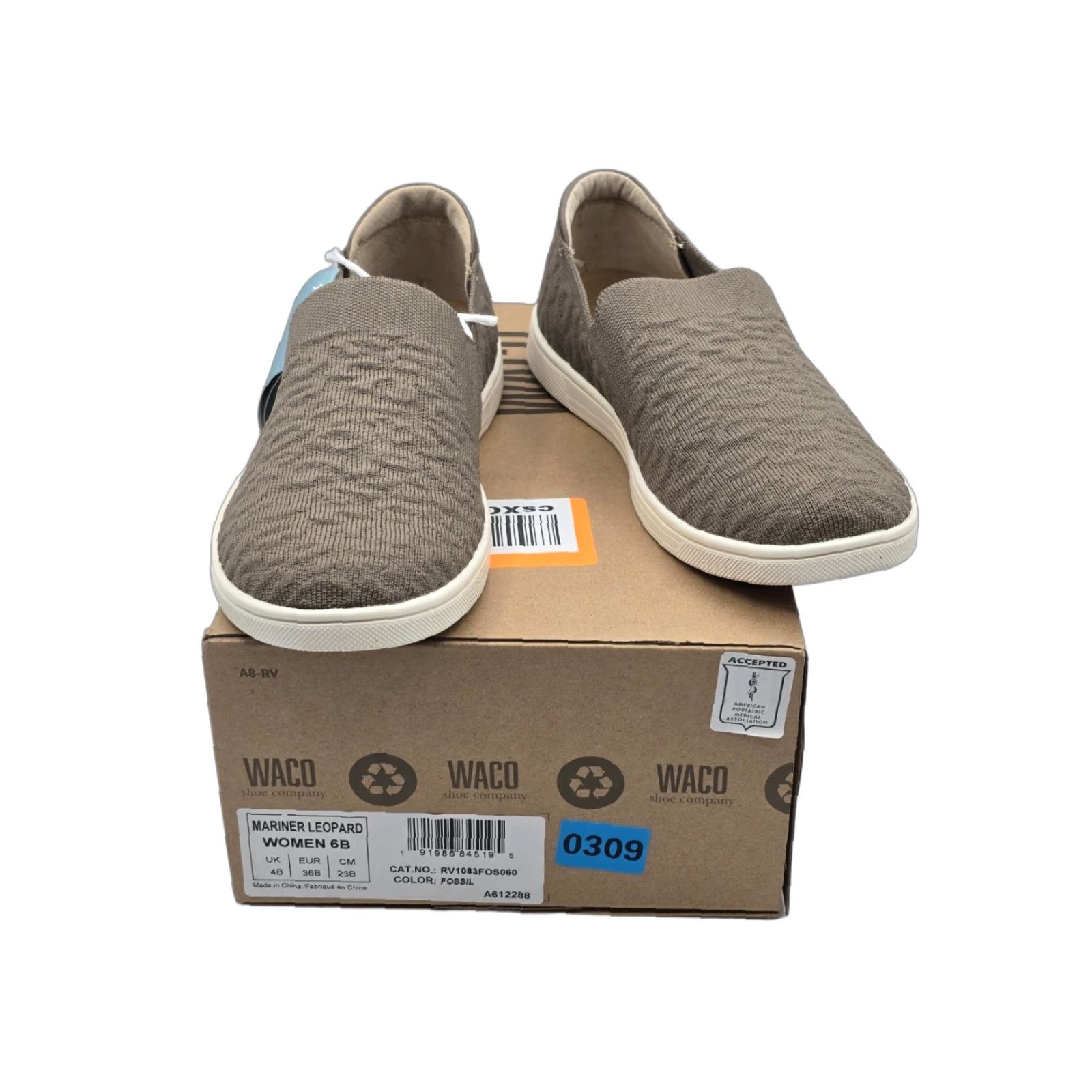 Vintage Revitalign Mariner Knit Sneaker Women Adult 6 Gray Leopard Orthotic Slip-On Size US 6 / IT 36 - 1 Thumbnail