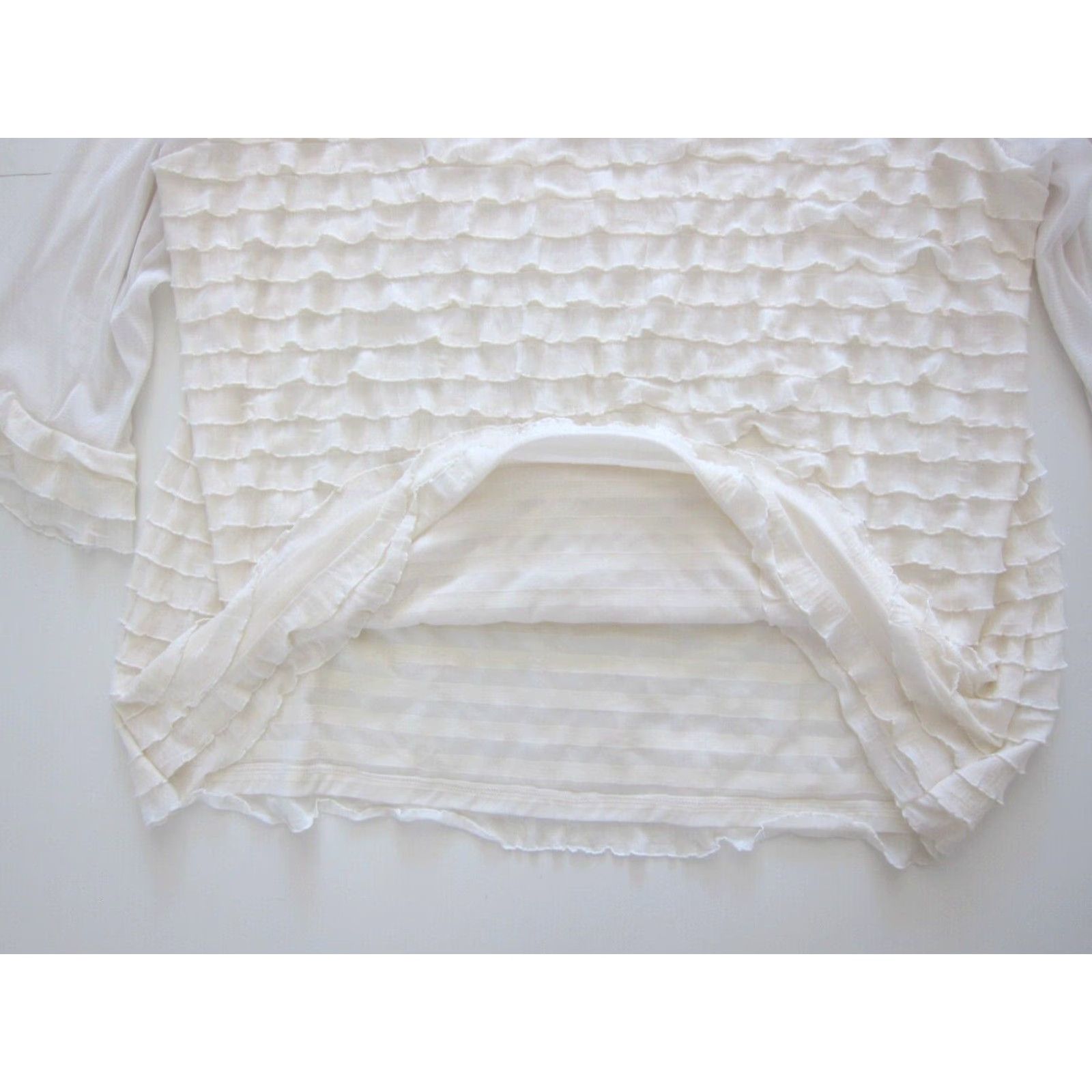 Vintage NWT CATO Woman Ivory Stretch Floral Ruffle 3/4 Sleeve Square Neck Blouse 22/24 Size 3XL / US 20-22 - 5 Thumbnail