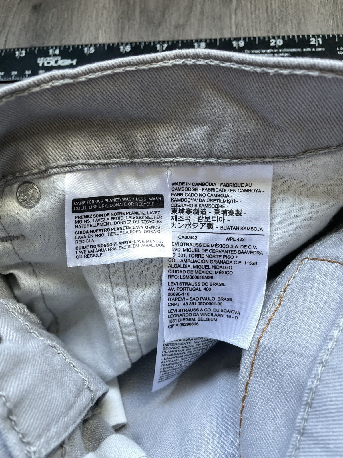 Levi's Y2K Levi’s 505 “Regular Fit” Lightweight Denim Shorts(Sz.34) Size US 34 / EU 50 - 4 Thumbnail