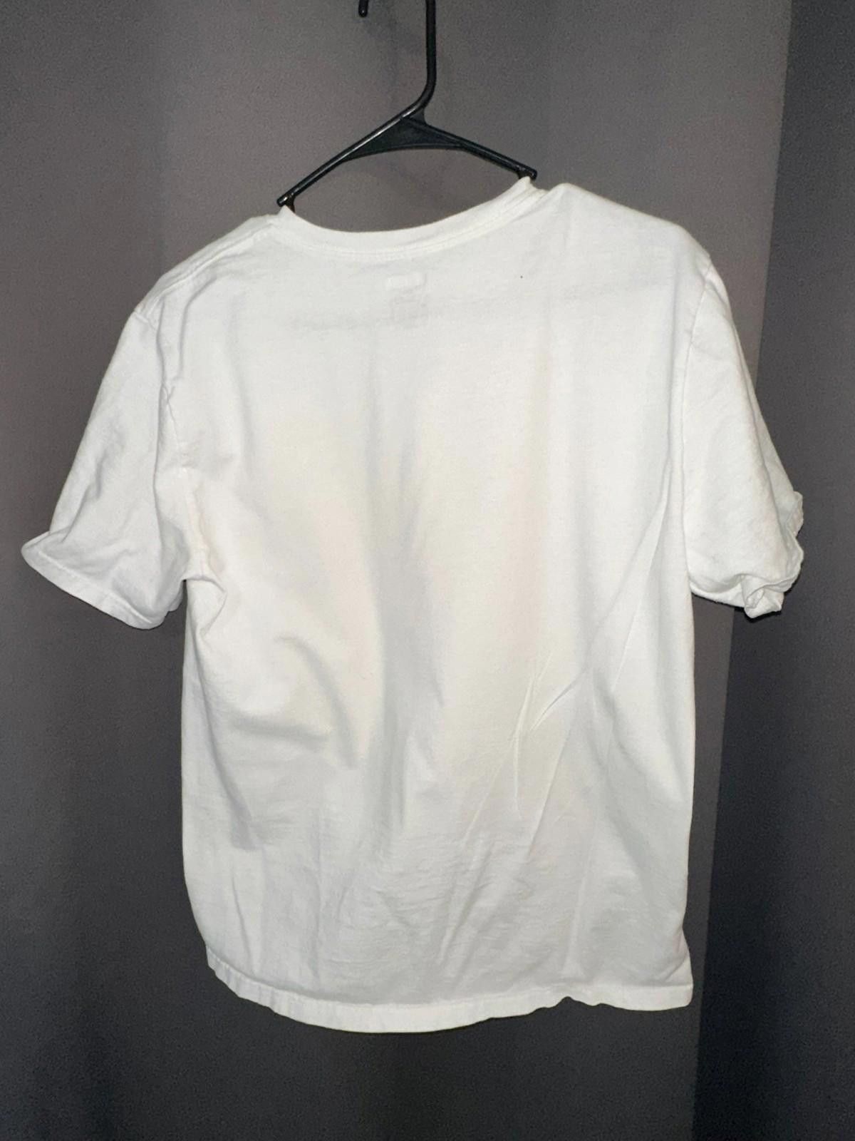 The Unbranded Brand Selena Shirt | Medium | Latin Icon Graphic Tee Size US M / EU 48-50 / 2 - 5 Thumbnail