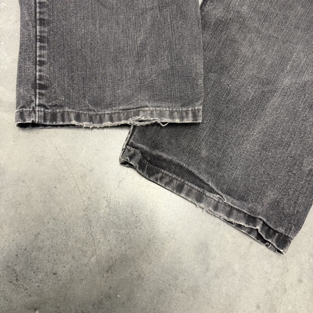 Vintage VINTAGE Y2K BLACK LOOSE BAGGY OLD NAVY DENIM SKATER JEANS Size US 36 / EU 52 - 12 Thumbnail