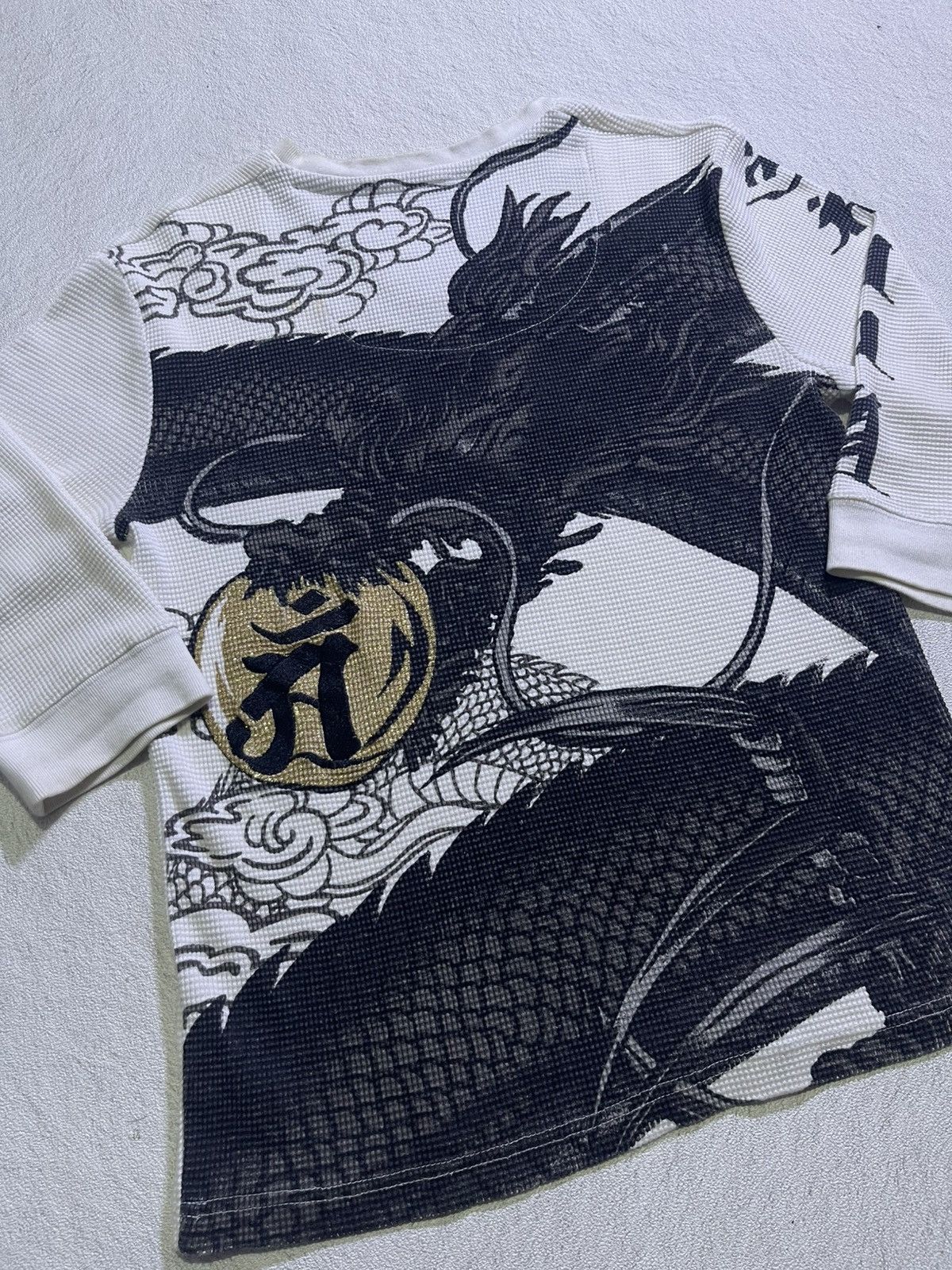 Japanese Brand Y2K SUKAJAN long tshirt motif big pfint dragon Size US M / EU 48-50 / 2 - 2 Thumbnail