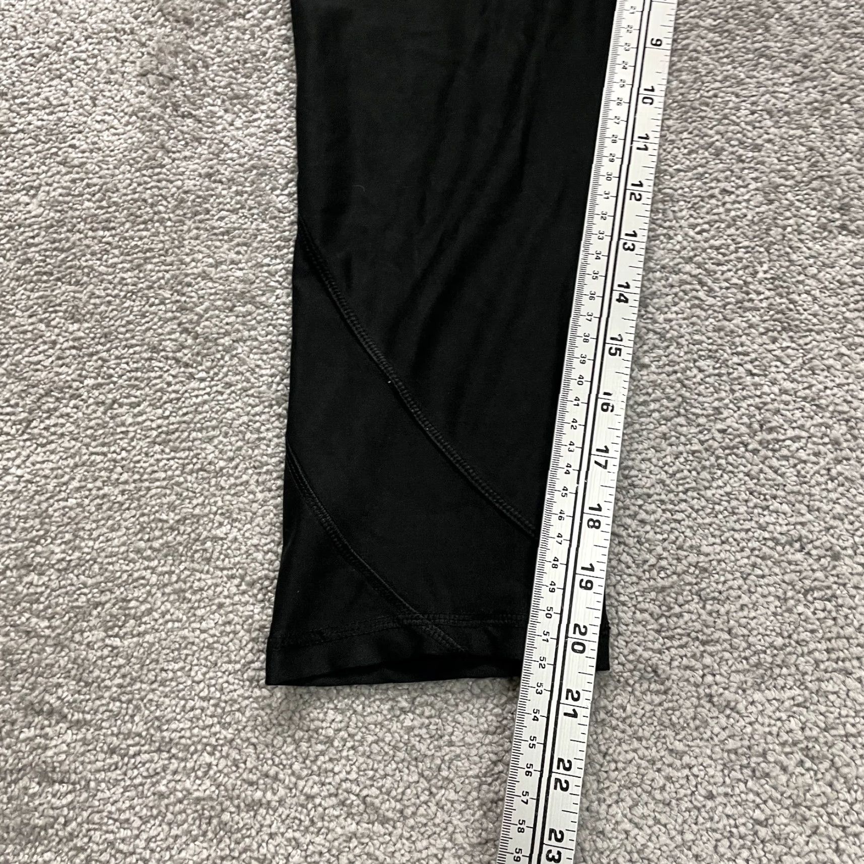 Avia Avia Leggings Womens Small Black Cropped Athletic Yoga Active 27x20 Size 28" / US 6 / IT 42 - 5 Thumbnail