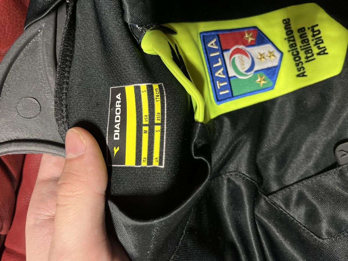 Diadora × Vintage Diadora Vintage Italy Referee Football Shirt Long Sleeve Size US M / EU 48-50 / 2 - 3 Thumbnail