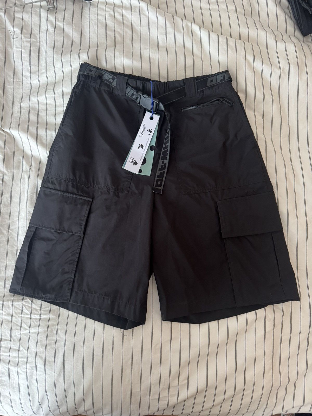 Off-White Off-White Industrial Cargo Shorts Black 32 Size US 32 / EU 48 - 2 Thumbnail