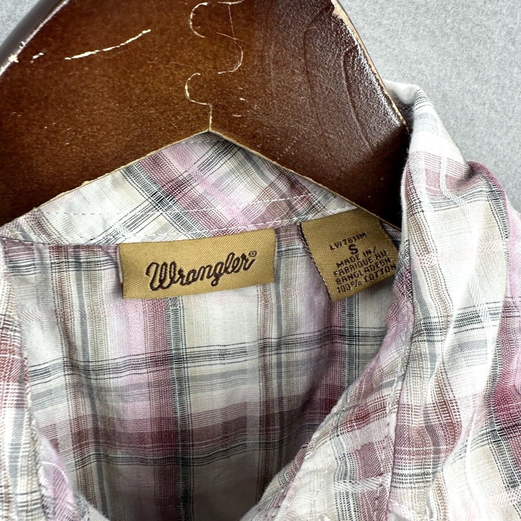Wrangler Wrangler Shirt Women's Small Pink Plaid Western Pearl Snap Embroidered Slim Button-Up Western 50s/60s Style Mens? Size S / US 4 / IT 40 - 7 Thumbnail