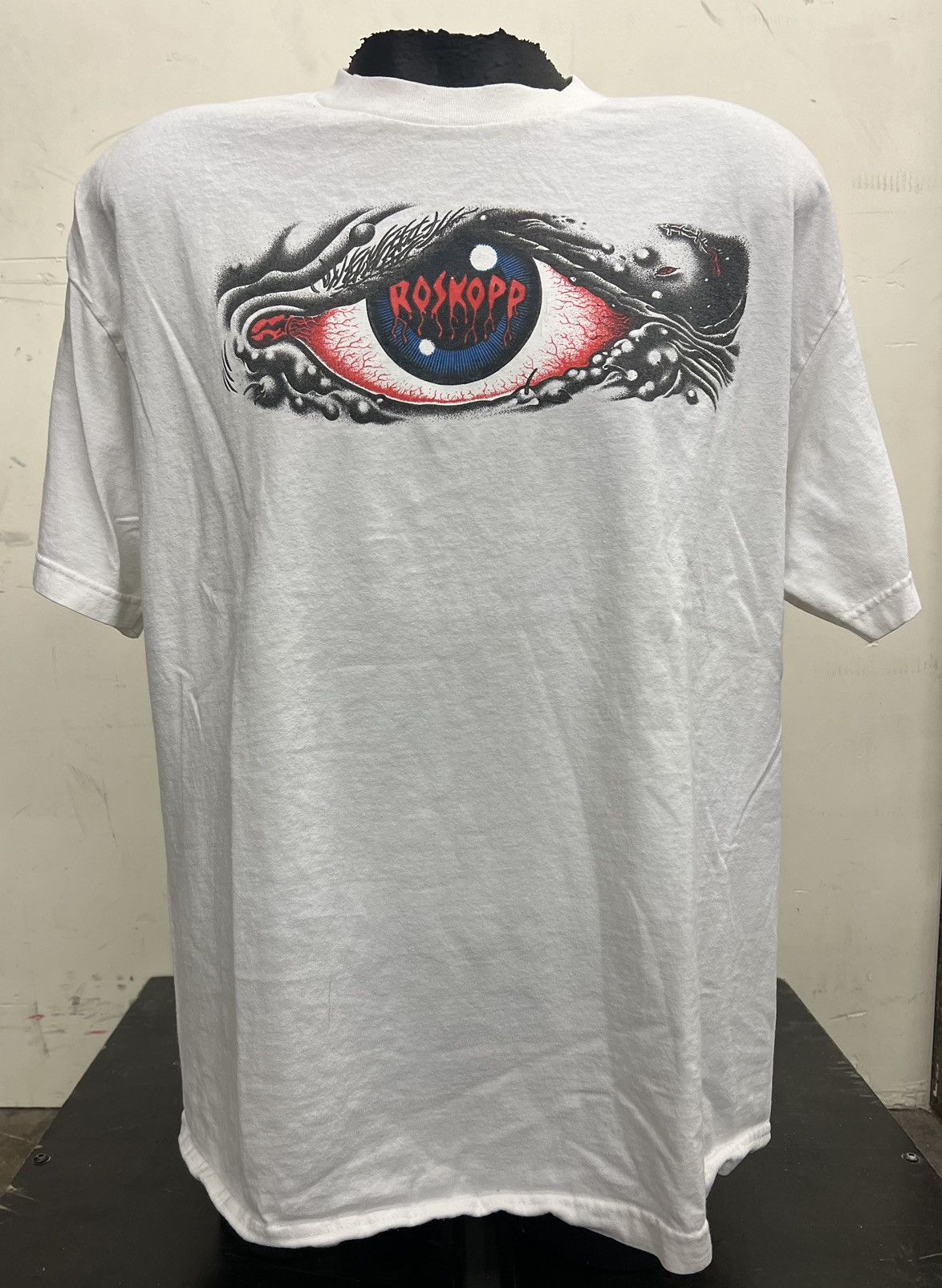 Image of Santa Cruz x Vintage Roskopp ‘Eye’ Shirt in White, Men's (Size XL)