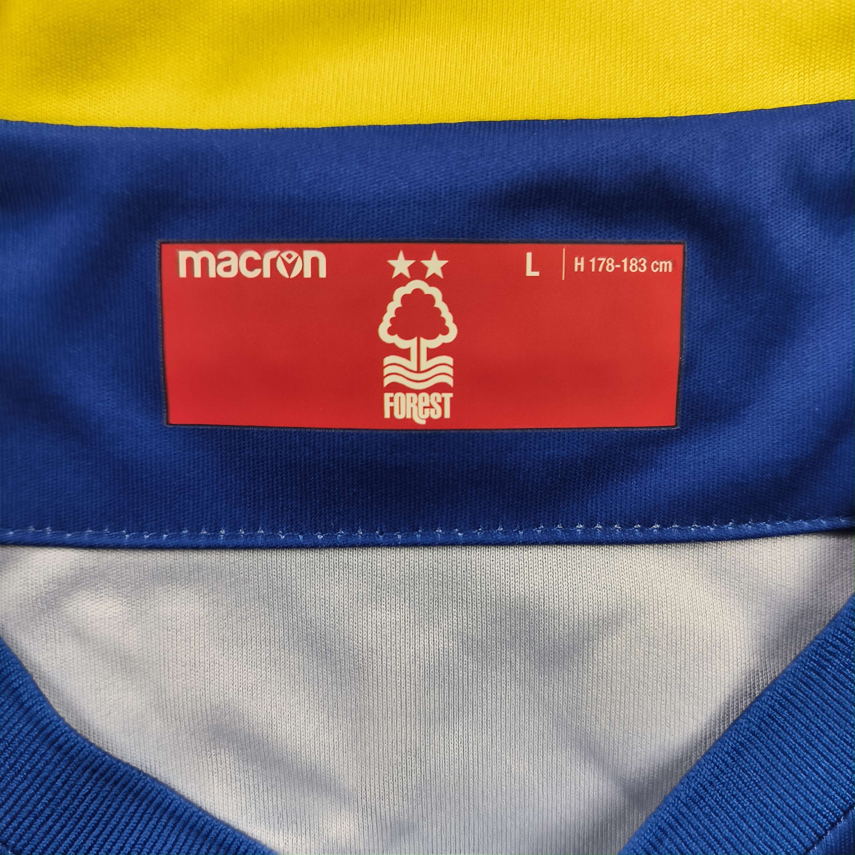 Macron Nottingham Forest 2020-21 Macron away football jersey size L Size US L / EU 52-54 / 3 - 5 Thumbnail