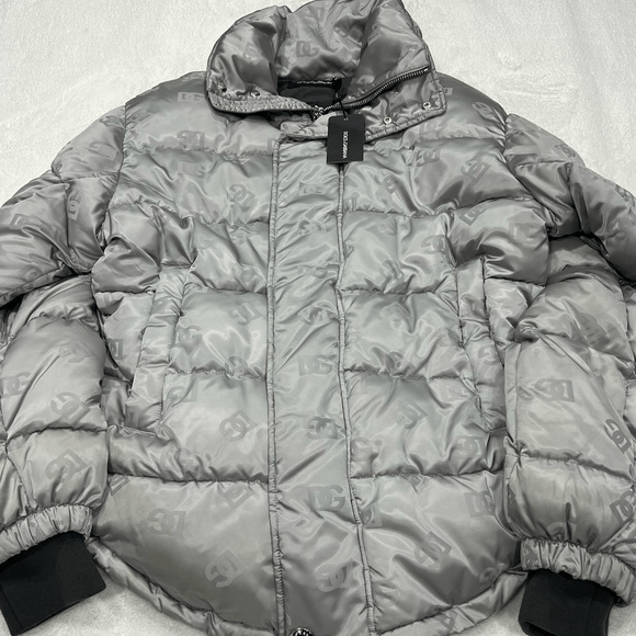 image of Dolce Gabbana Crossed Logo Allover Print Down Jacket Quilt in Silver (Size Small)