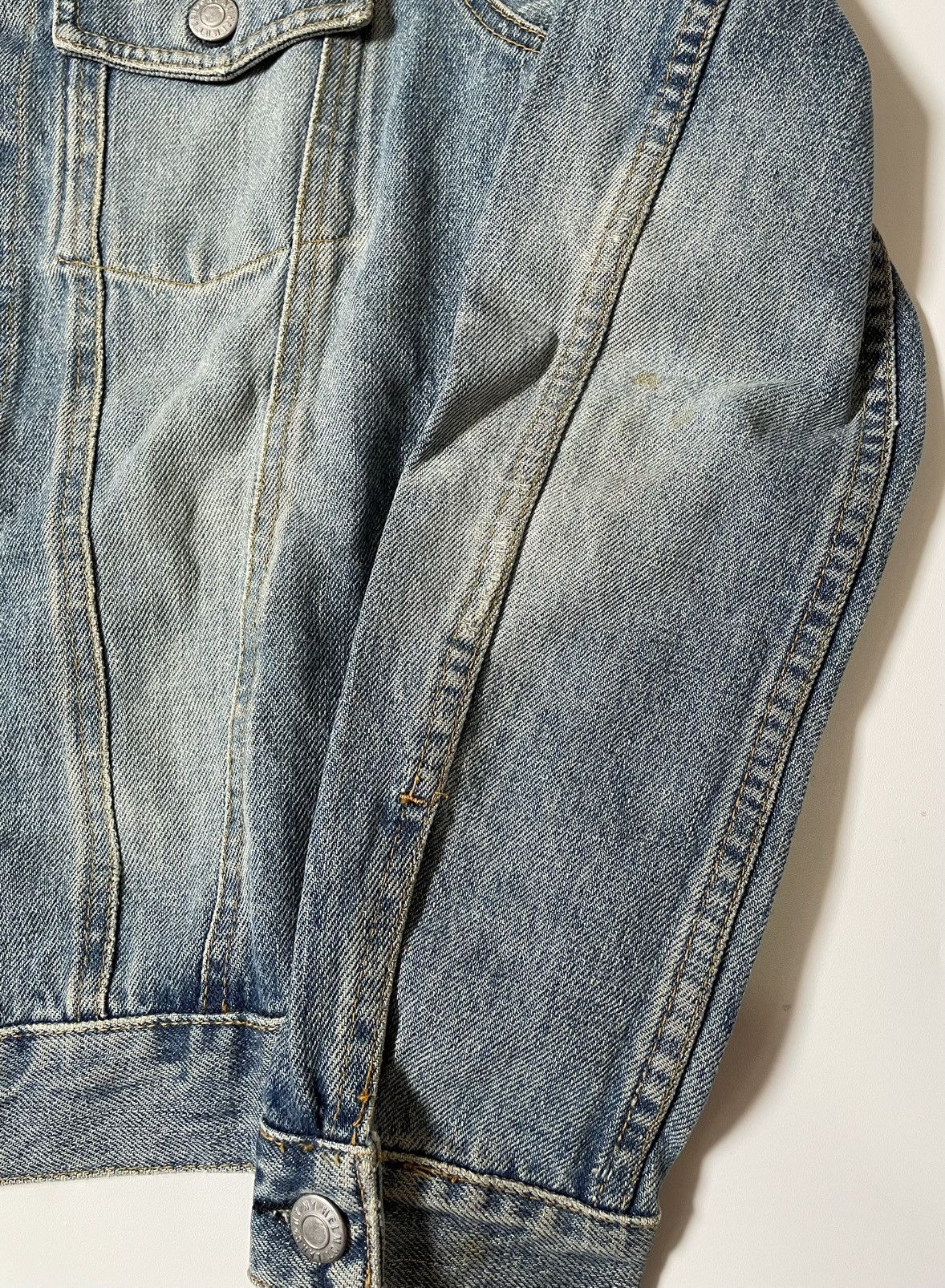 Helmut Lang Vintage helmut lang sanded denim jacket Size US S / EU 44-46 / 1 - 5 Thumbnail