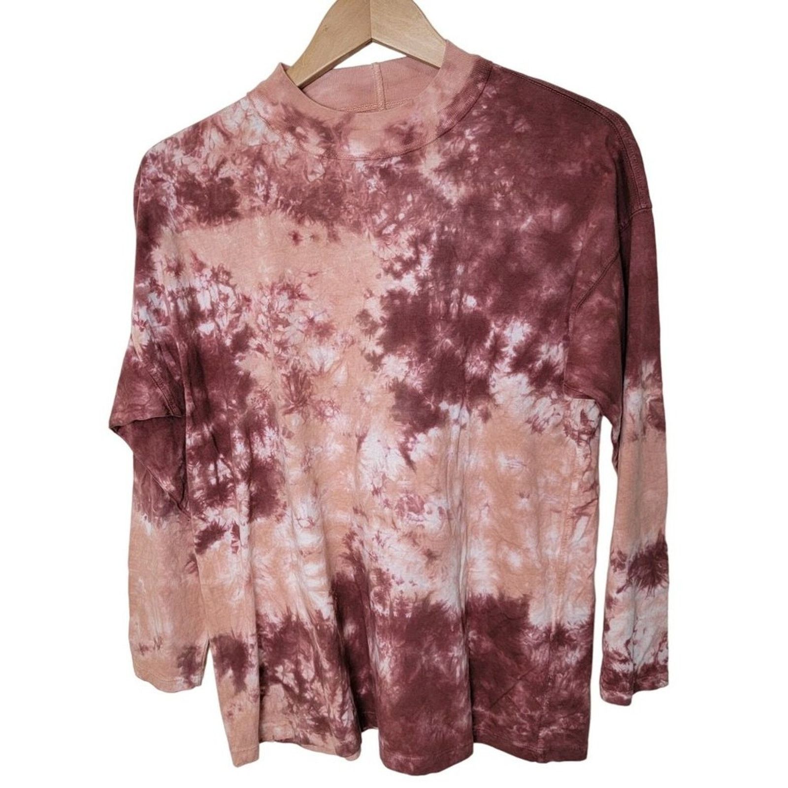 Free People Free People Be Free Womens Tie Dye Long Sleeve Tee Festival Size XS / US 0-2 / IT 36-38 - 1 Thumbnail
