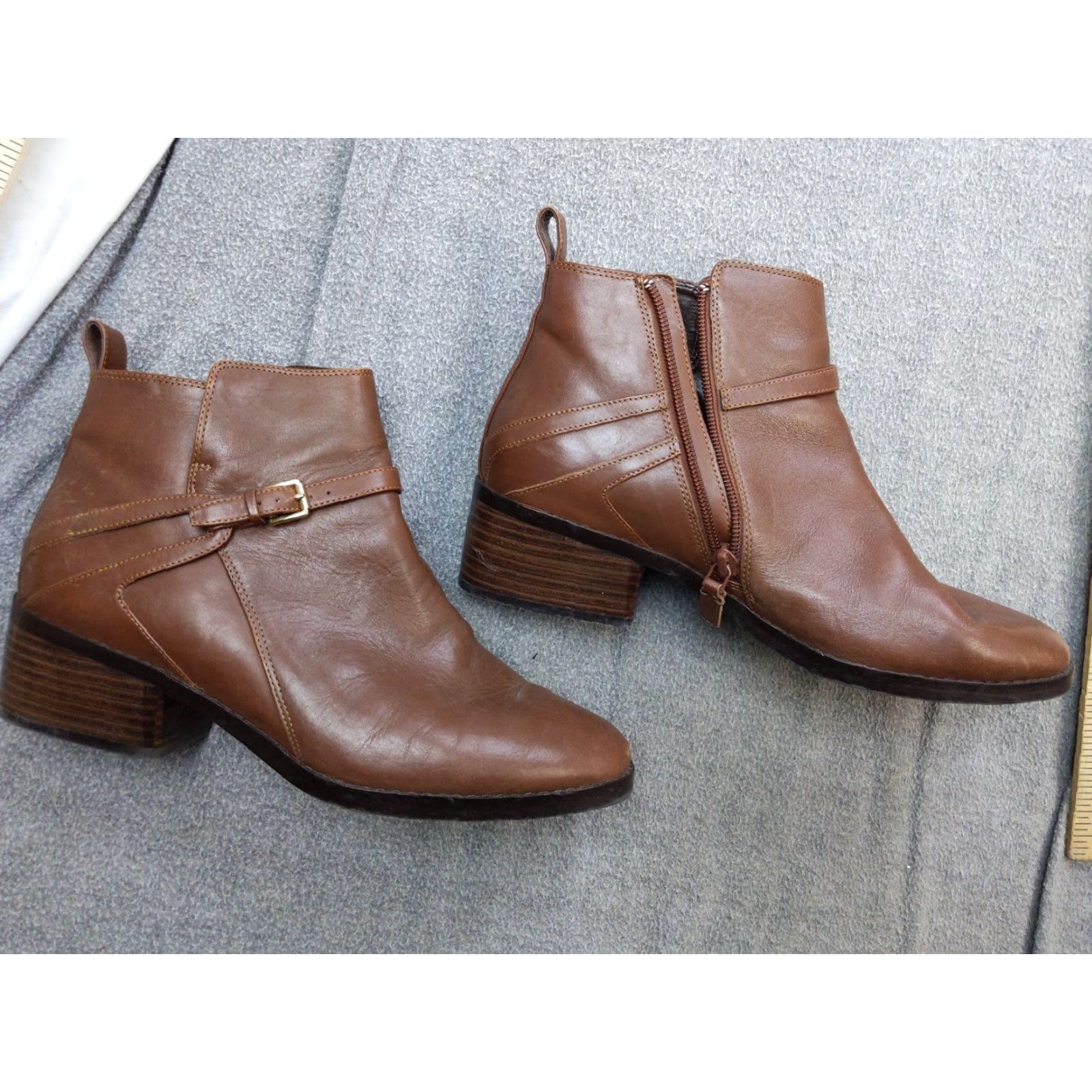Cole Haan Cole Haan Boots Womens Size 9.5 Brown Leather Ankle Zip Buckle Booties Size US 10 / IT 40 - 2 Thumbnail