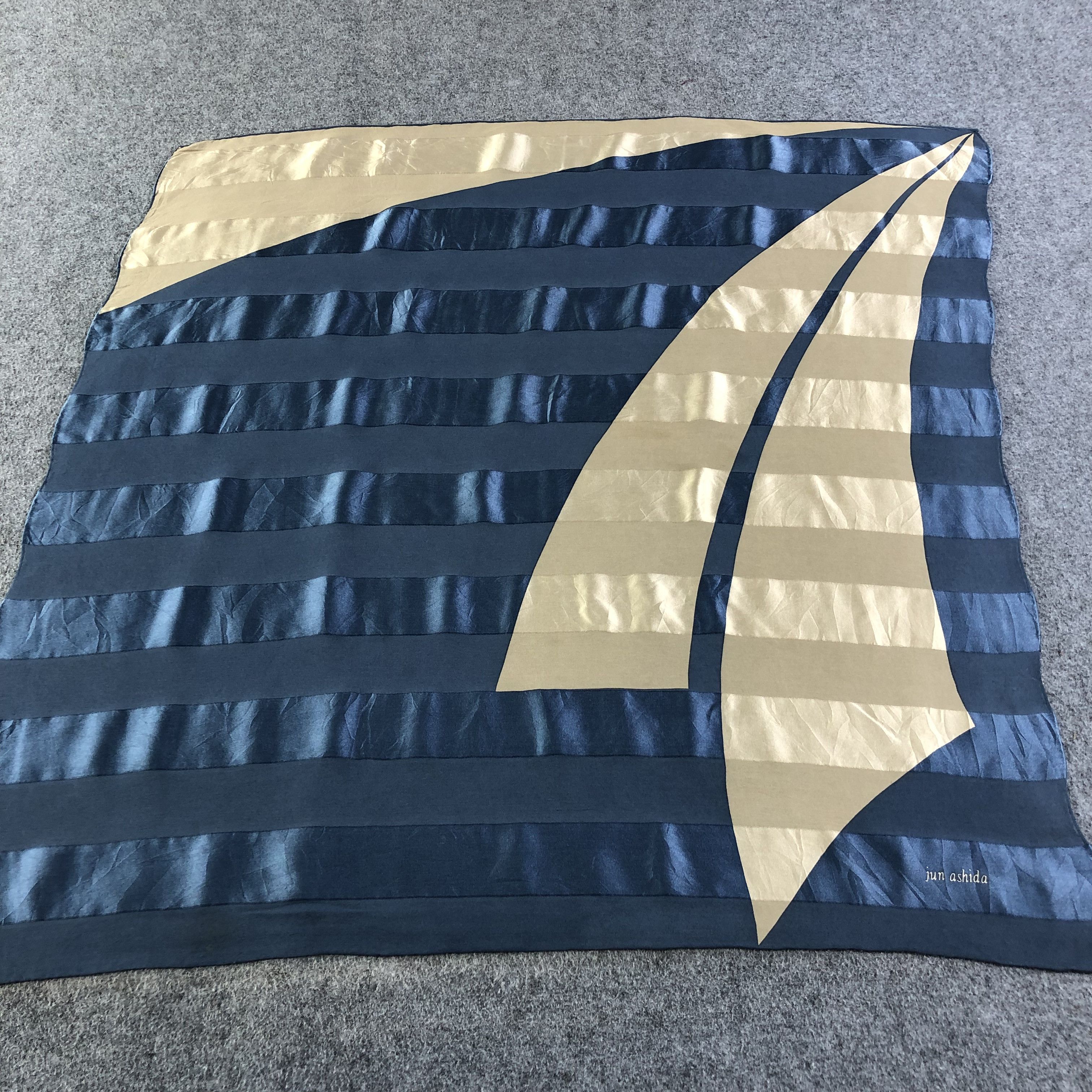Japanese Brand Jun Ashida Hand Rolled Silk Scarf M824 Size ONE SIZE - 1 Thumbnail