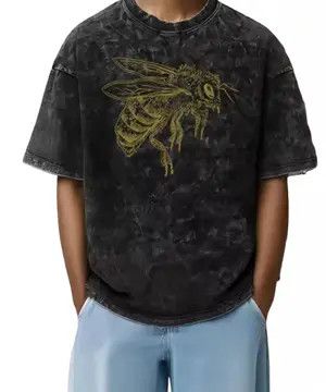 Japanese Brand Y2K Vintage Yellow Honey Bee Print Washed T-Shirt Size US S / EU 44-46 / 1 - 2 Thumbnail