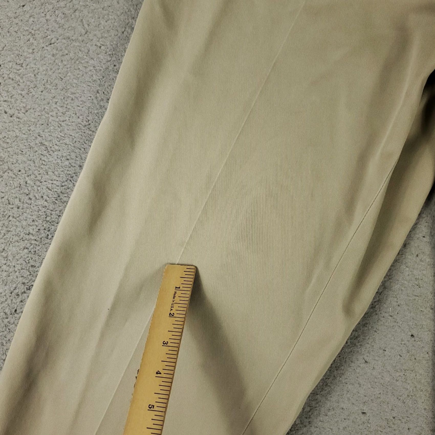Brooks Brothers Brooks Brothers Pants Mens 34x31 Chino Beige Pleated Traditional Straight Fit Regular Vintage No (distressed) Size US 34 / EU 50 - 3 Thumbnail