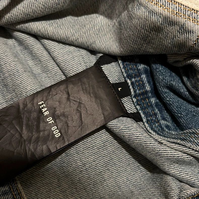 Fear of God Fear of God Washed streamer denim jacket Size US L / EU 52-54 / 3 - 4 Thumbnail