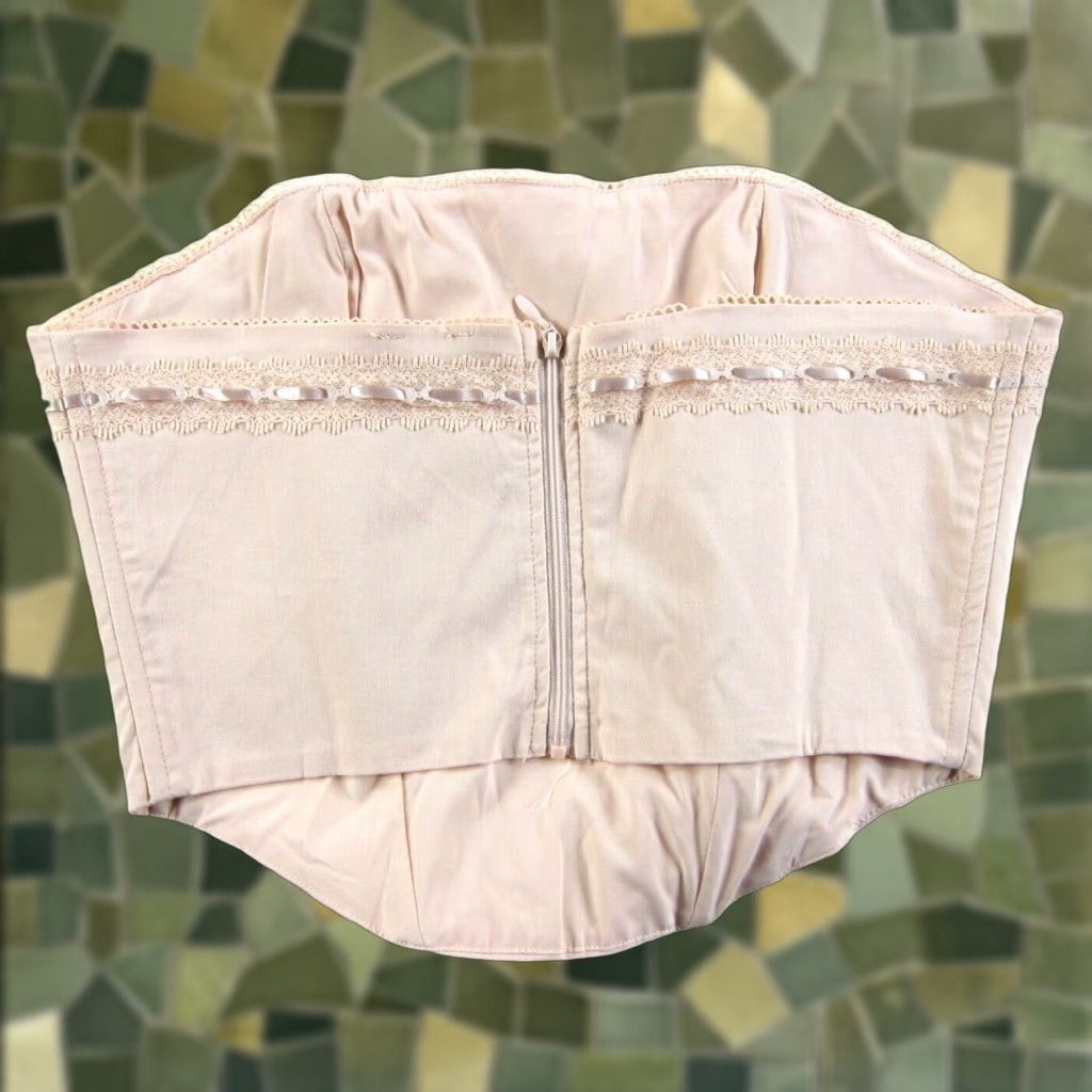 Pinko VINTAGE Beverly And Beck Soft Pale Pink Satin Lace Strapless Bustier Top Woman Medium Size M / US 6-8 / IT 42-44 - 1 Thumbnail