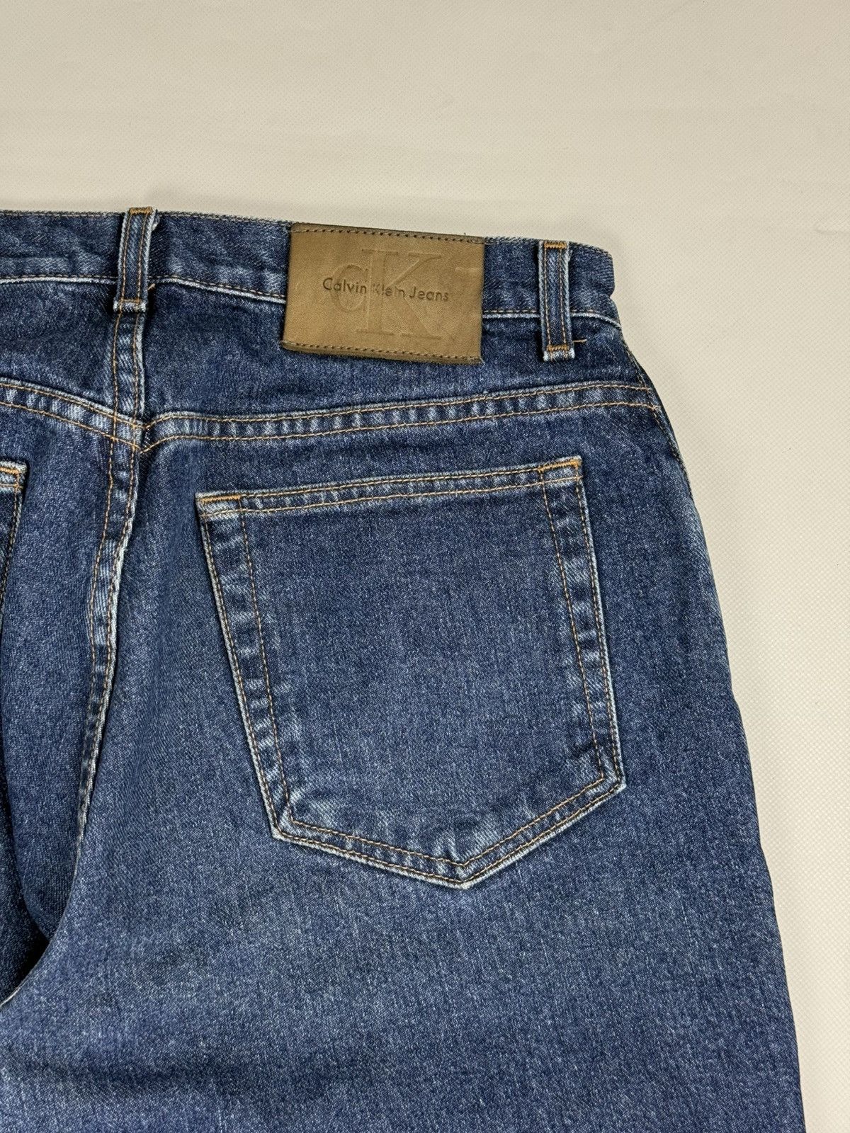 Calvin Klein Calvin Klein Vintage Men’s 5 Pocket Easy Fit Jeans Size 34 Size US 34 / EU 50 - 24 Thumbnail
