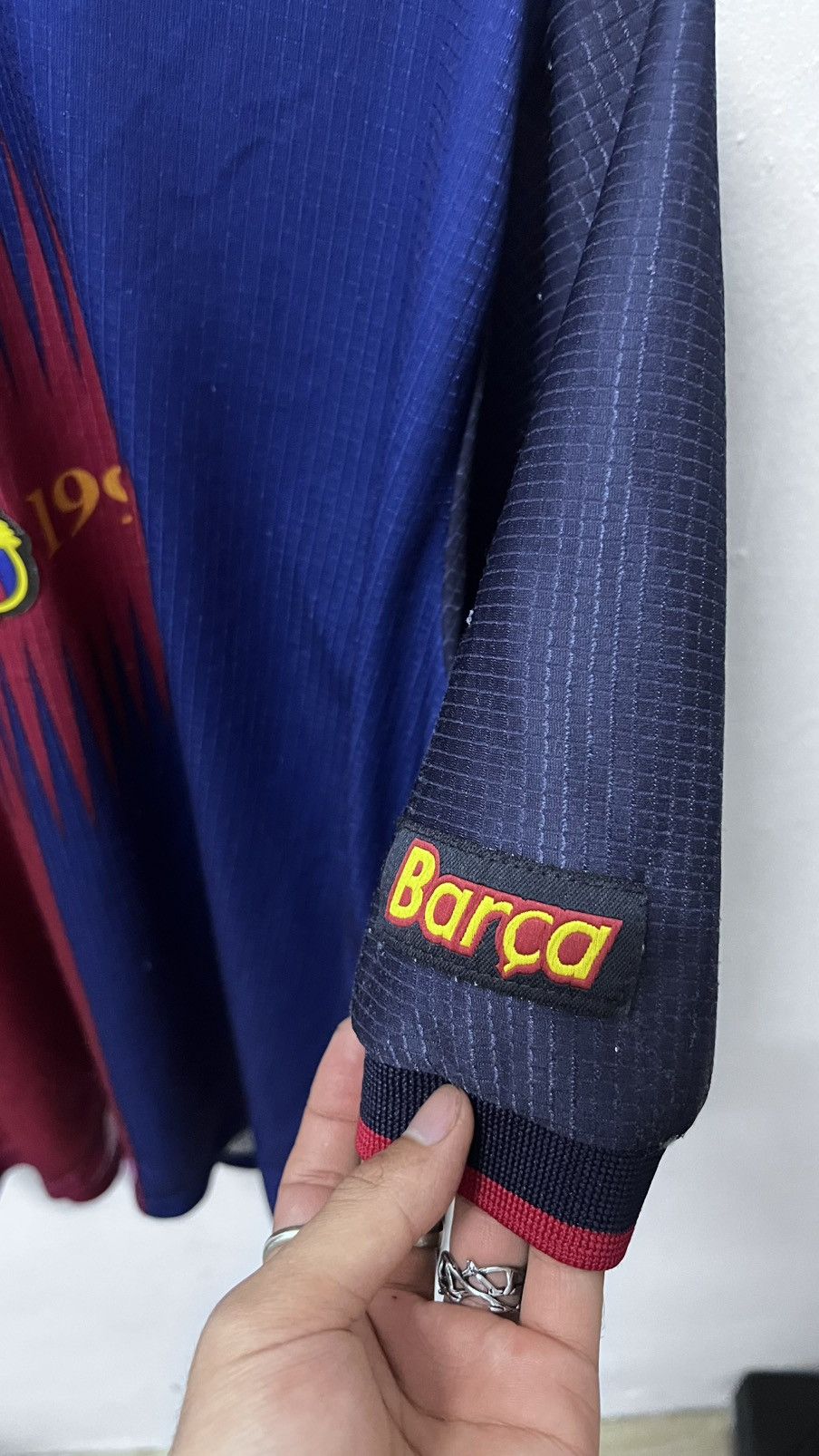 Nike Vintage 1999s FC BARCELONA RIVALDO Size US L / EU 52-54 / 3 - 4 Thumbnail