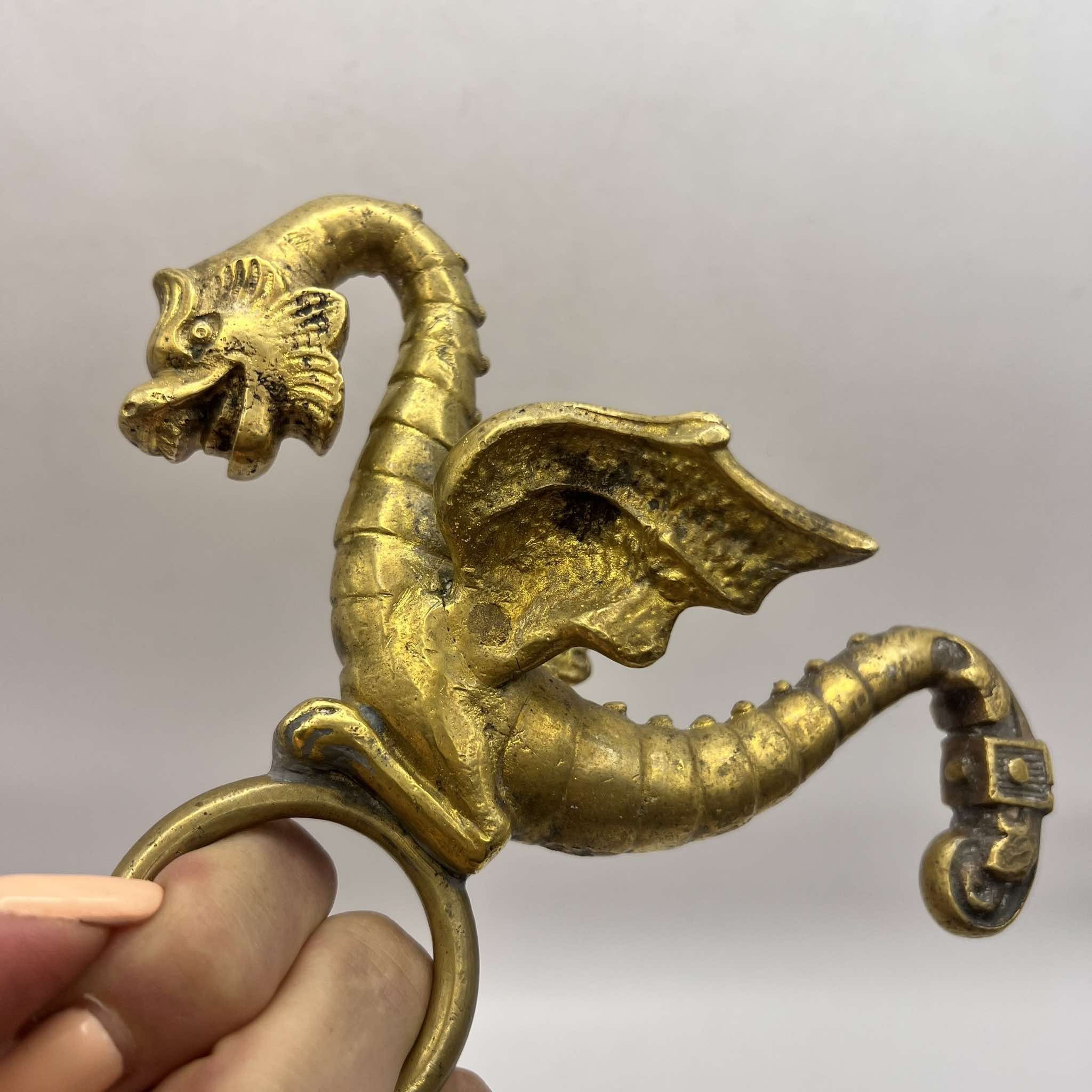 Other Antique Bronze Furniture Element Wall Hanger Holder Gryphon Size ONE SIZE - 7 Thumbnail