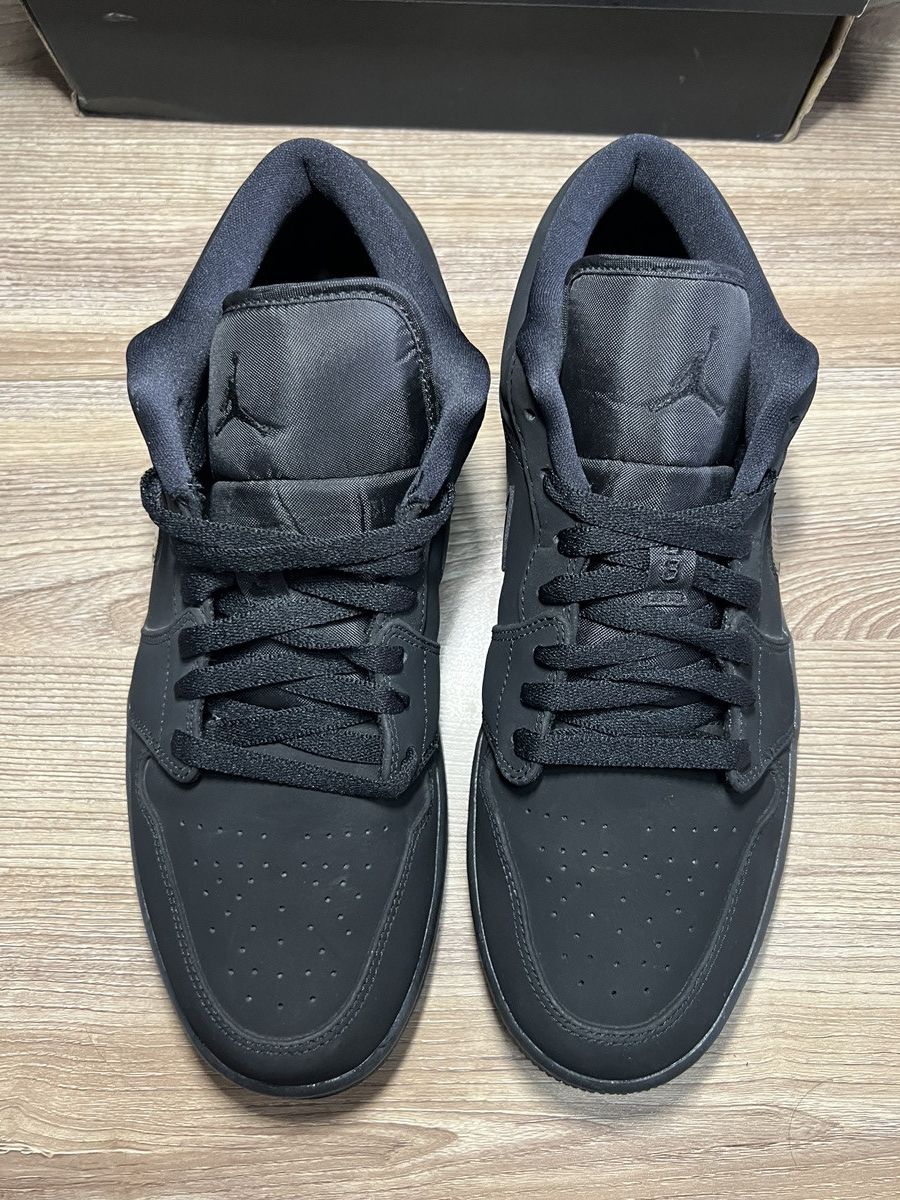 Jordan Brand Jordan 1 Low Triple Black Suede Size US 10.5 / EU 43-44 - 5 Thumbnail