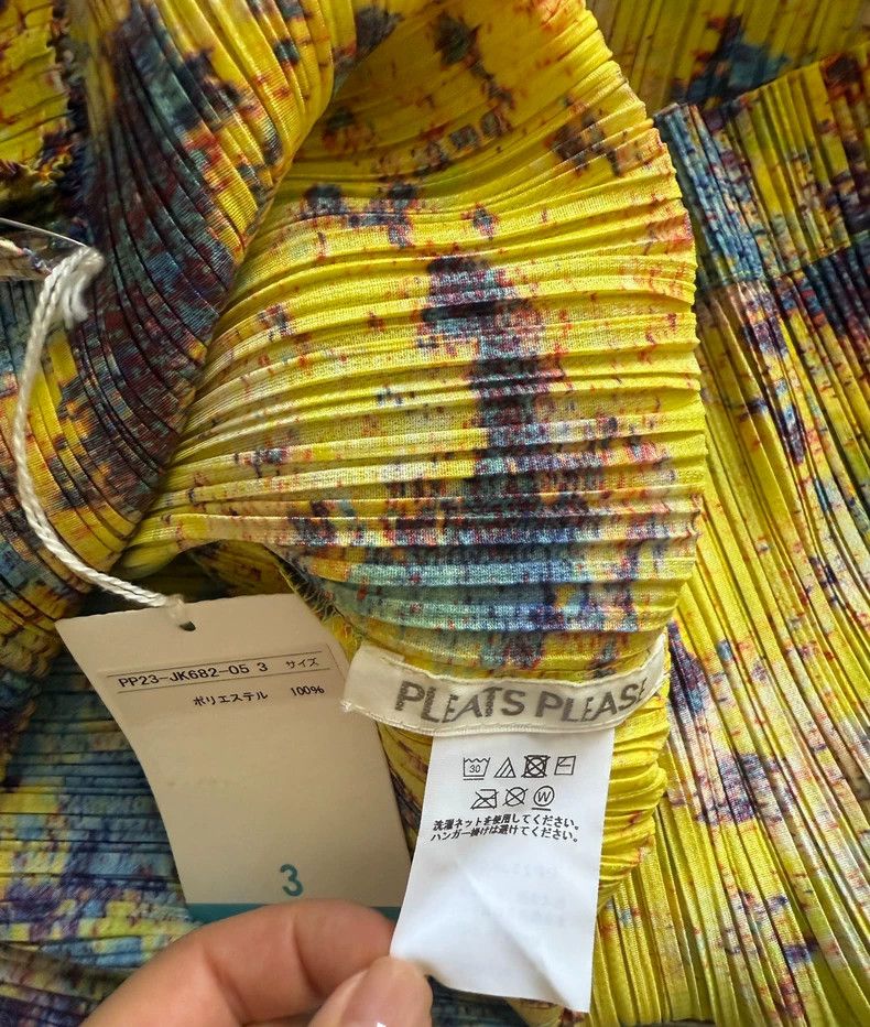 Issey Miyake Issey Miyake size:3 Yellow and blue starry sky pleated lon Size S / US 4 / IT 40 - 7 Thumbnail