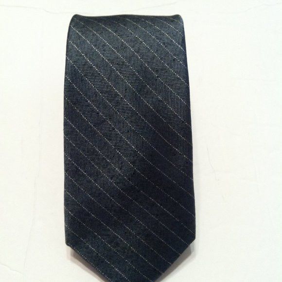 DKNY DKNY MEN'S NEW DARK GREEN 100%SILK TIE WIDTH: 2 3/4" Size ONE SIZE - 2 Thumbnail