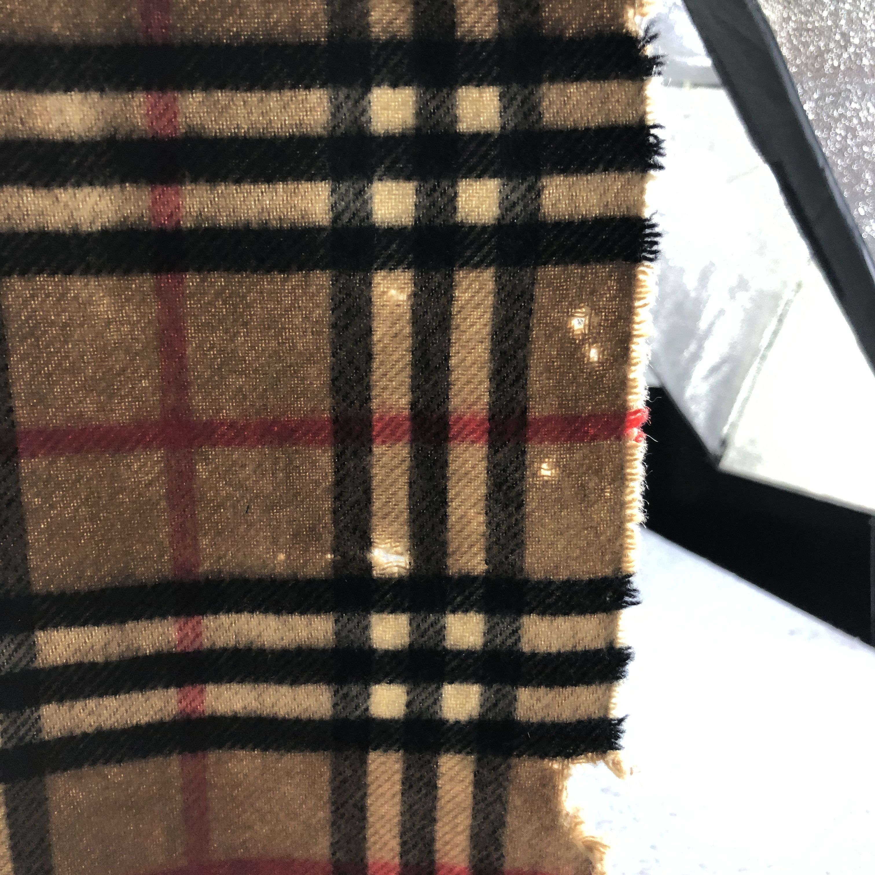 Burberry Burberrys Nova Check Tan Wool Scarf Muffler V2696 Size ONE SIZE - 16 Thumbnail