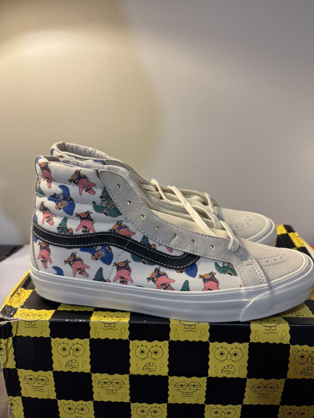 Vans Spongebob OG SK8-Hi LX Size US 10.5 / EU 43-44 - 8 Thumbnail