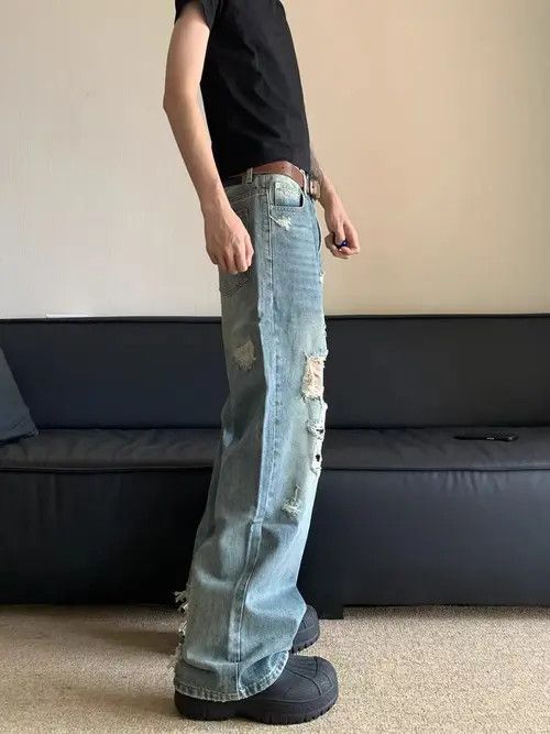 Other High street vintage ripped and blasted straight baggy jeans Size US 34 / EU 50 - 8 Thumbnail
