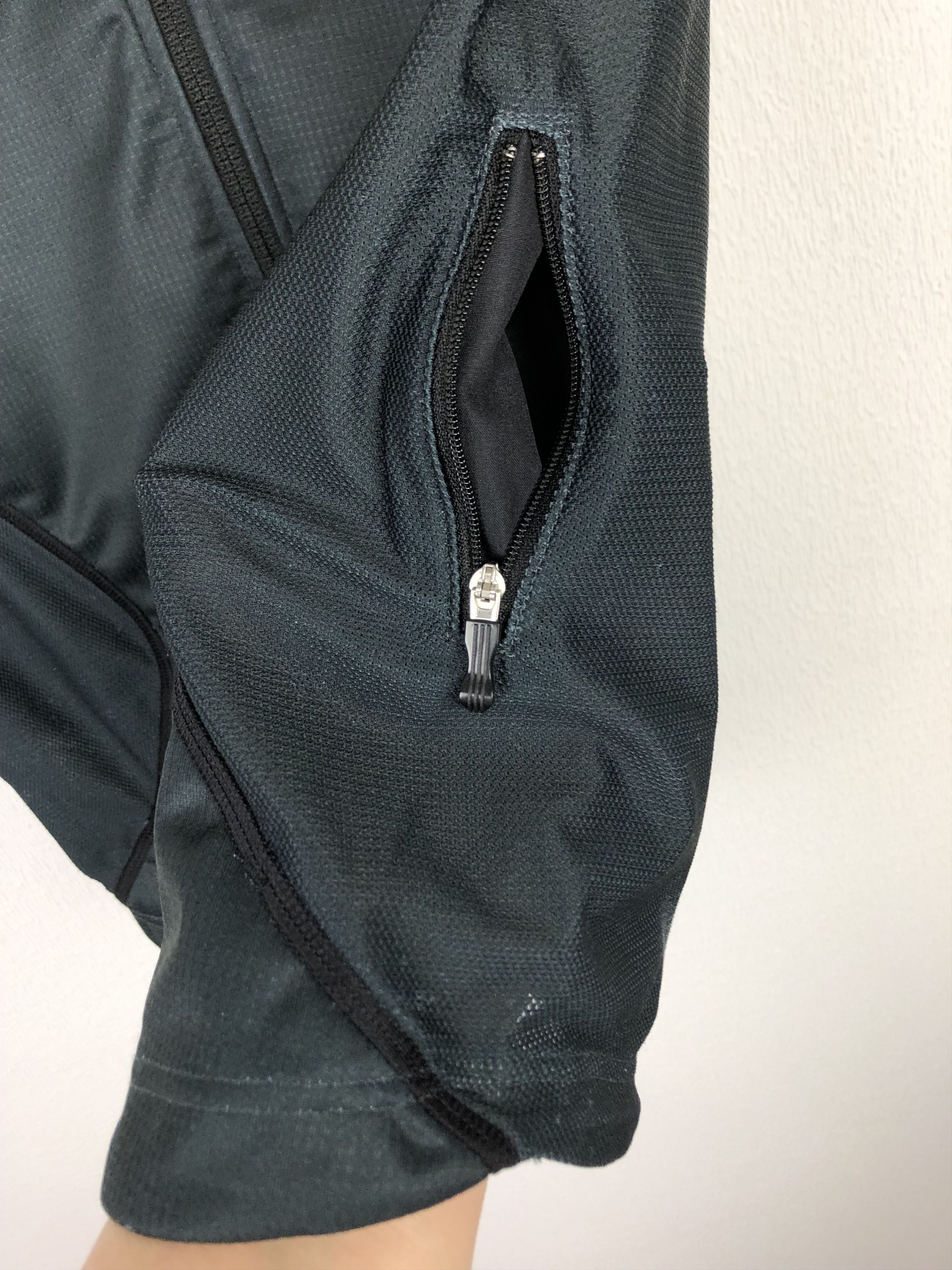 Adidas Adidas Lightweight Vest Ski Running Audi Wurth Deutschland Size US M / EU 48-50 / 2 - 5 Thumbnail
